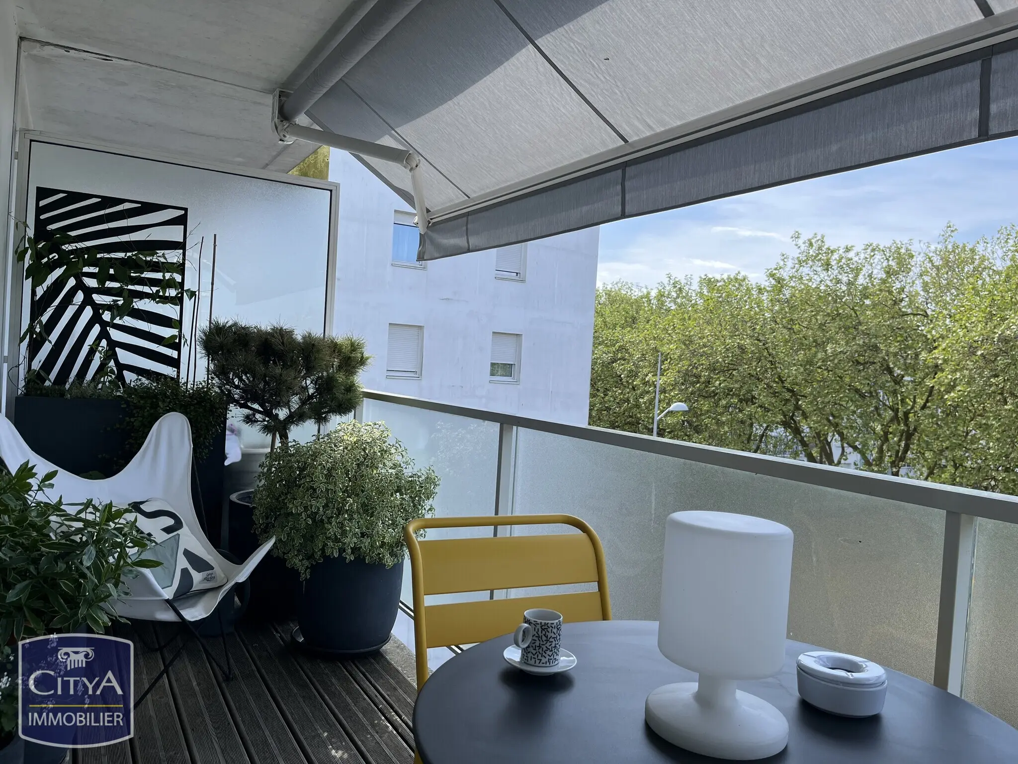 Photo 1 Appartement 1 pièce 40m²