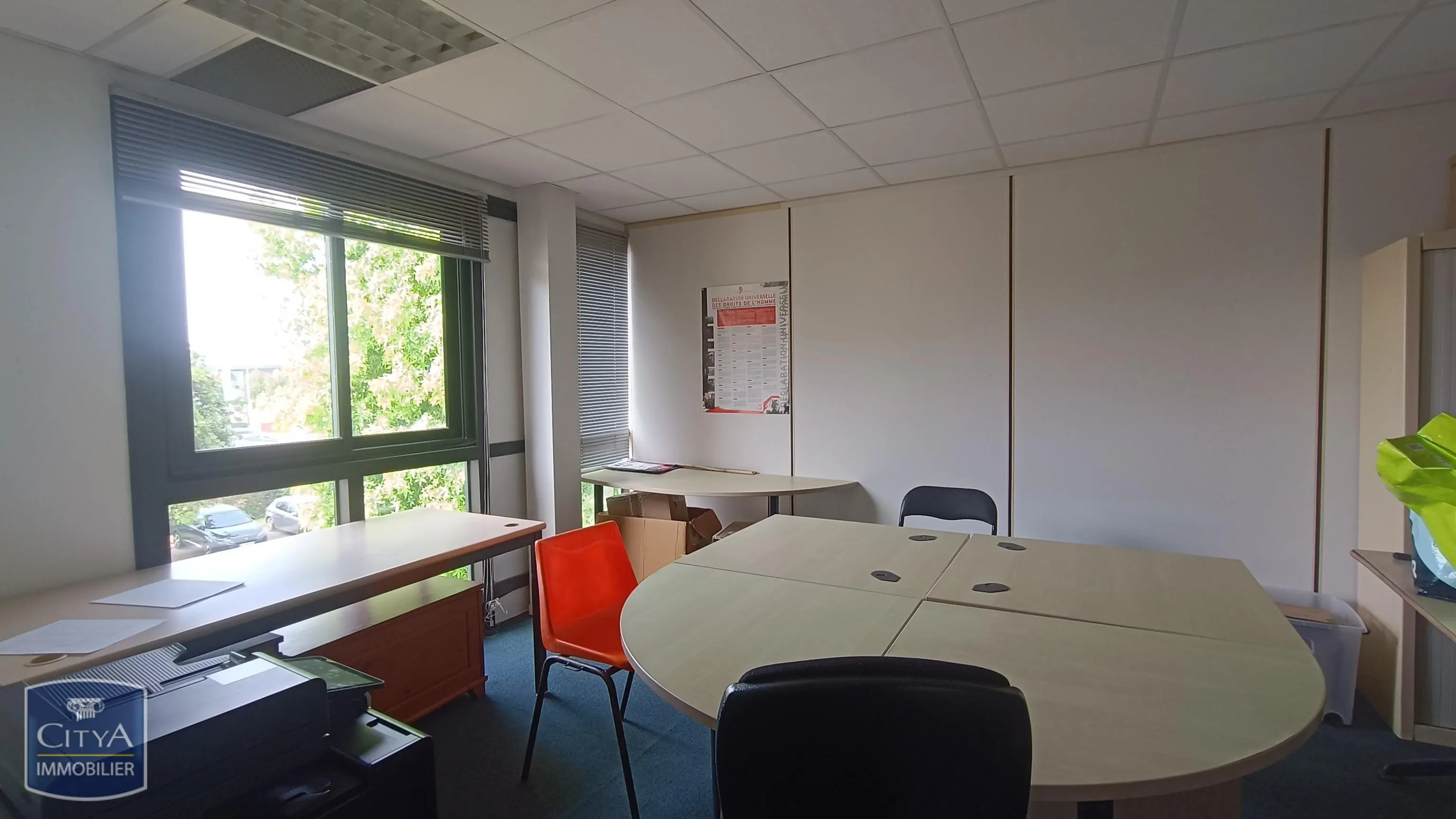 Photo 4 Local Professionnel 4 pièces