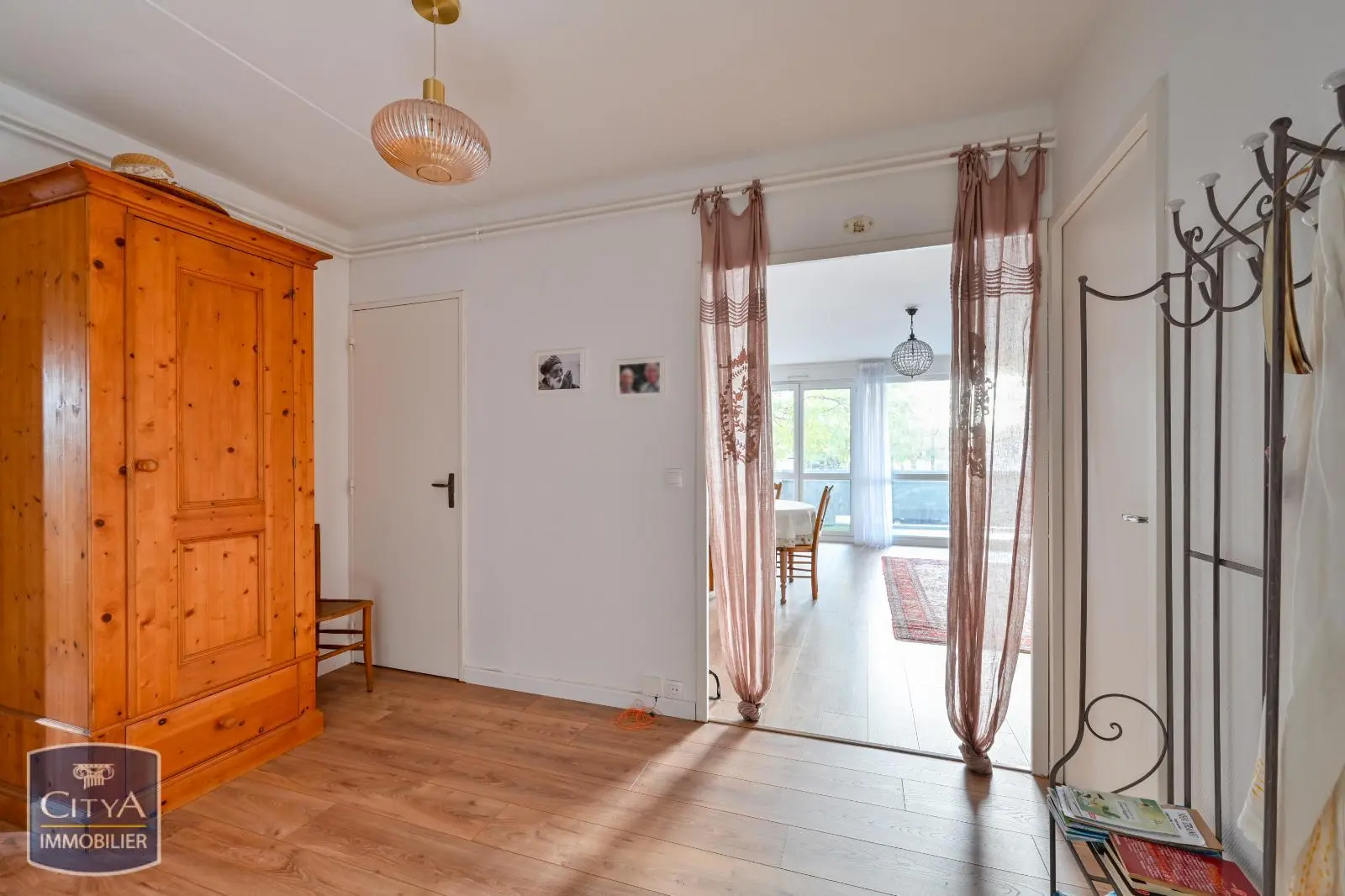 Photo 3 Appartement 4 pièces 93m²