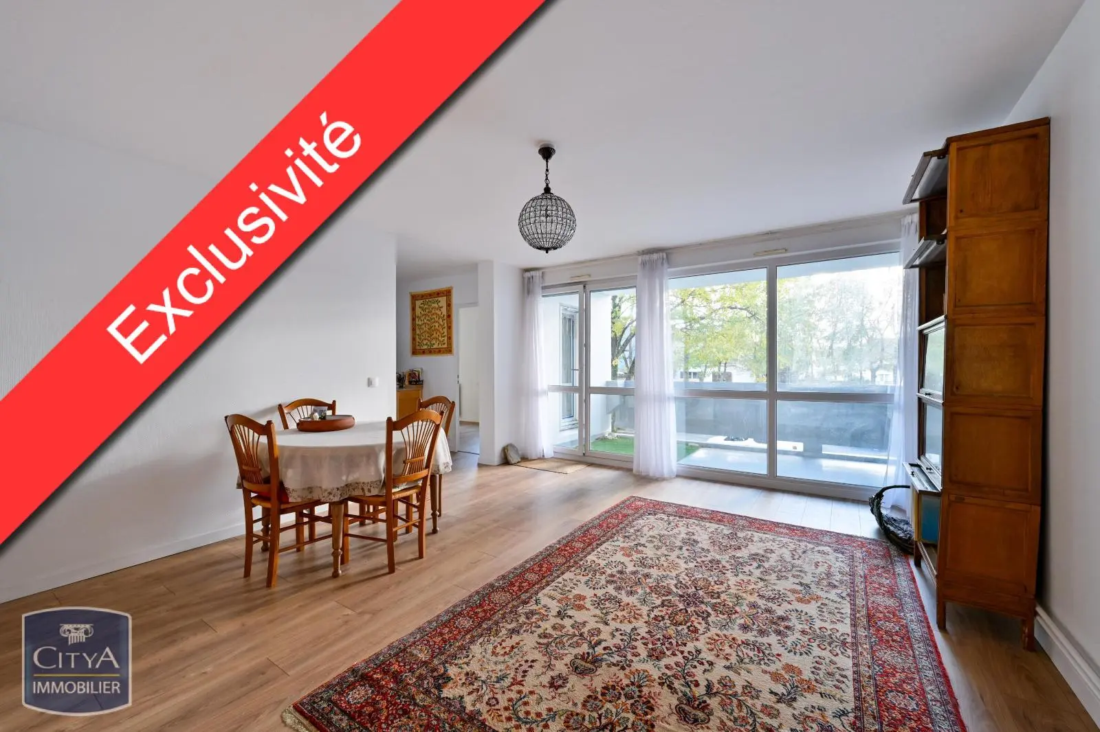 Photo 1 Appartement 4 pièces 93m²