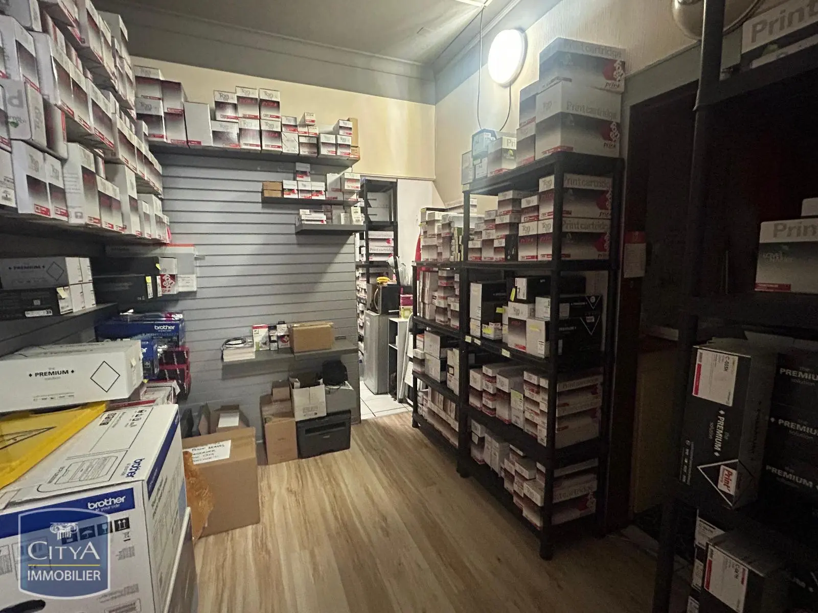 Photo 4 Local Commercial