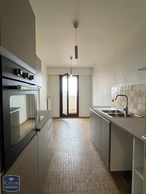 Photo 2 Appartement 2 pièces 80.84m²