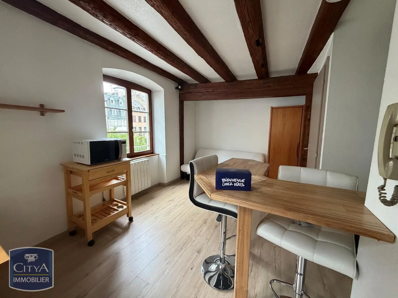Photo 1 Appartement 1 pièce 16.83m²