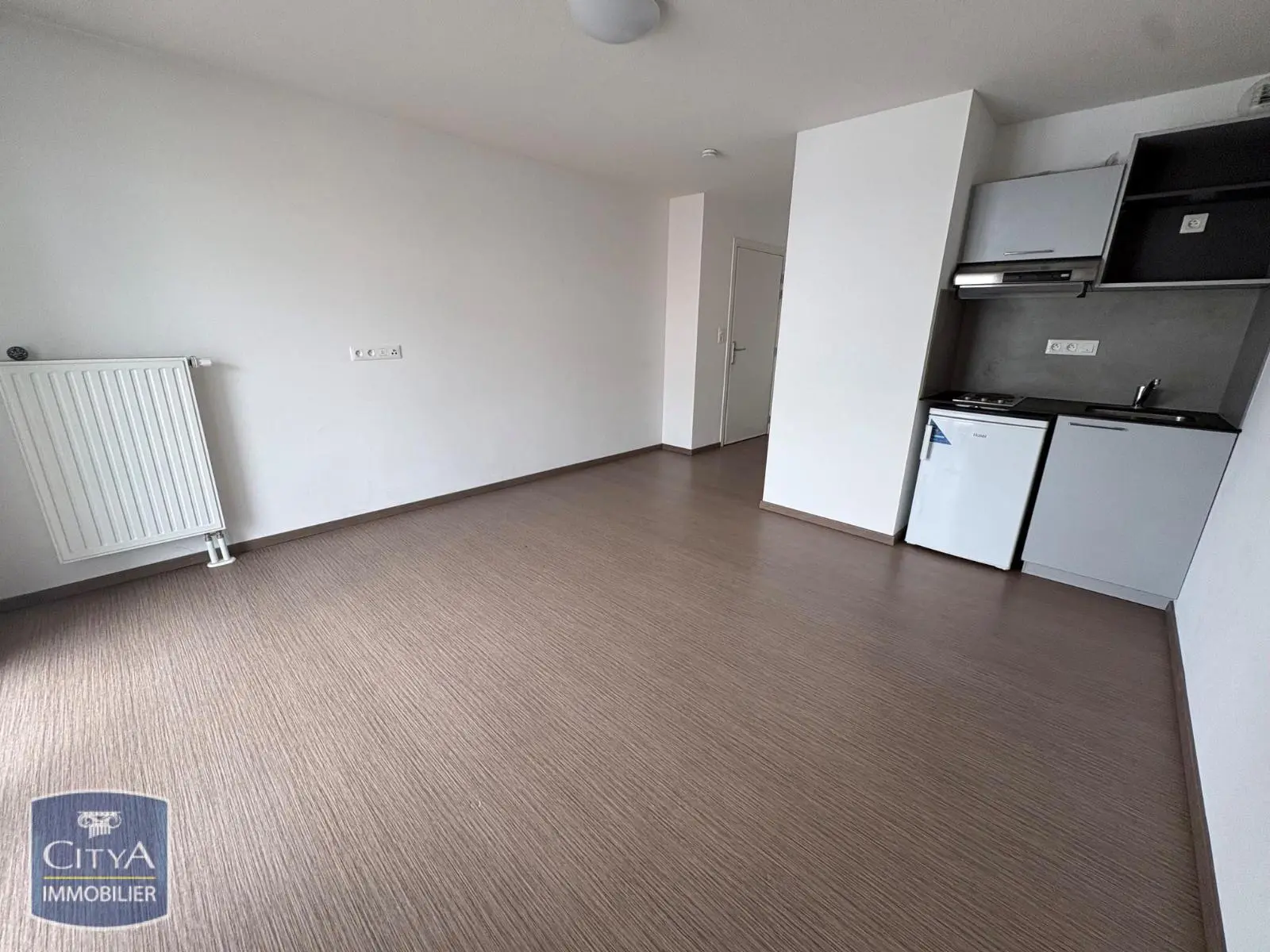Photo 2 Appartement 1 pièce 23.35m²