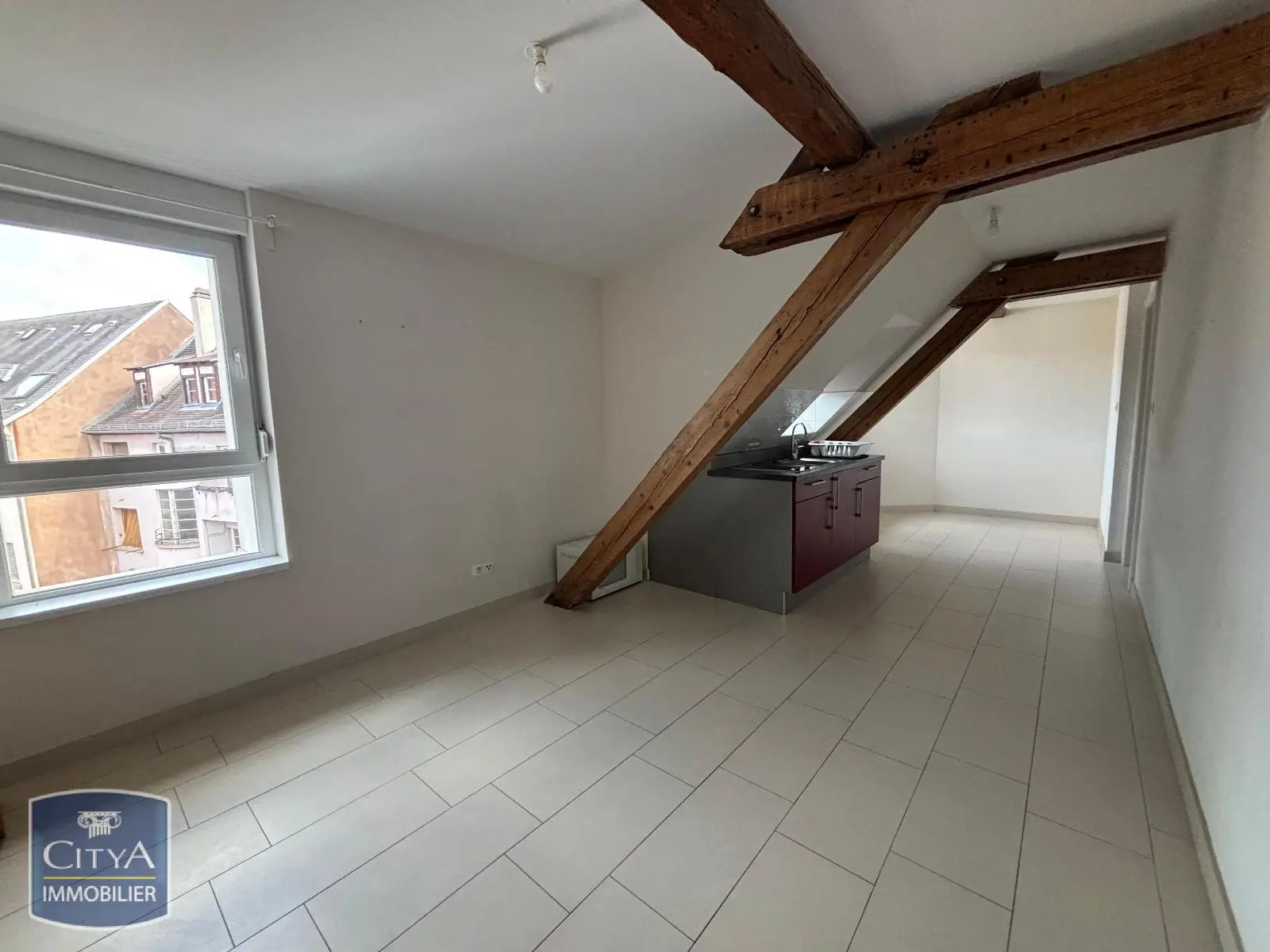 Photo 1 Appartement 1 pièce 22.61m²
