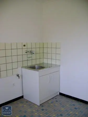 Photo 2 Appartement 1 pièce 32.65m²