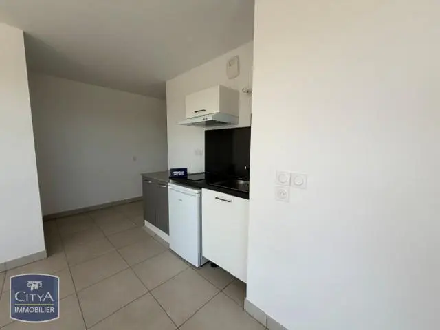 Photo 3 Appartement 1 pièce 28.12m²
