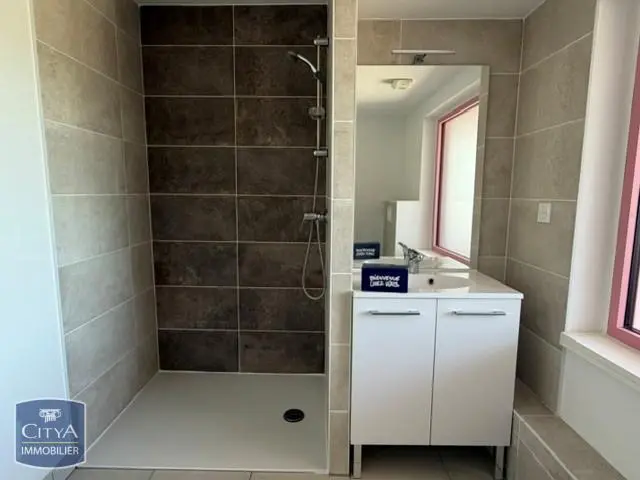 Photo 7 Appartement 1 pièce 28.12m²