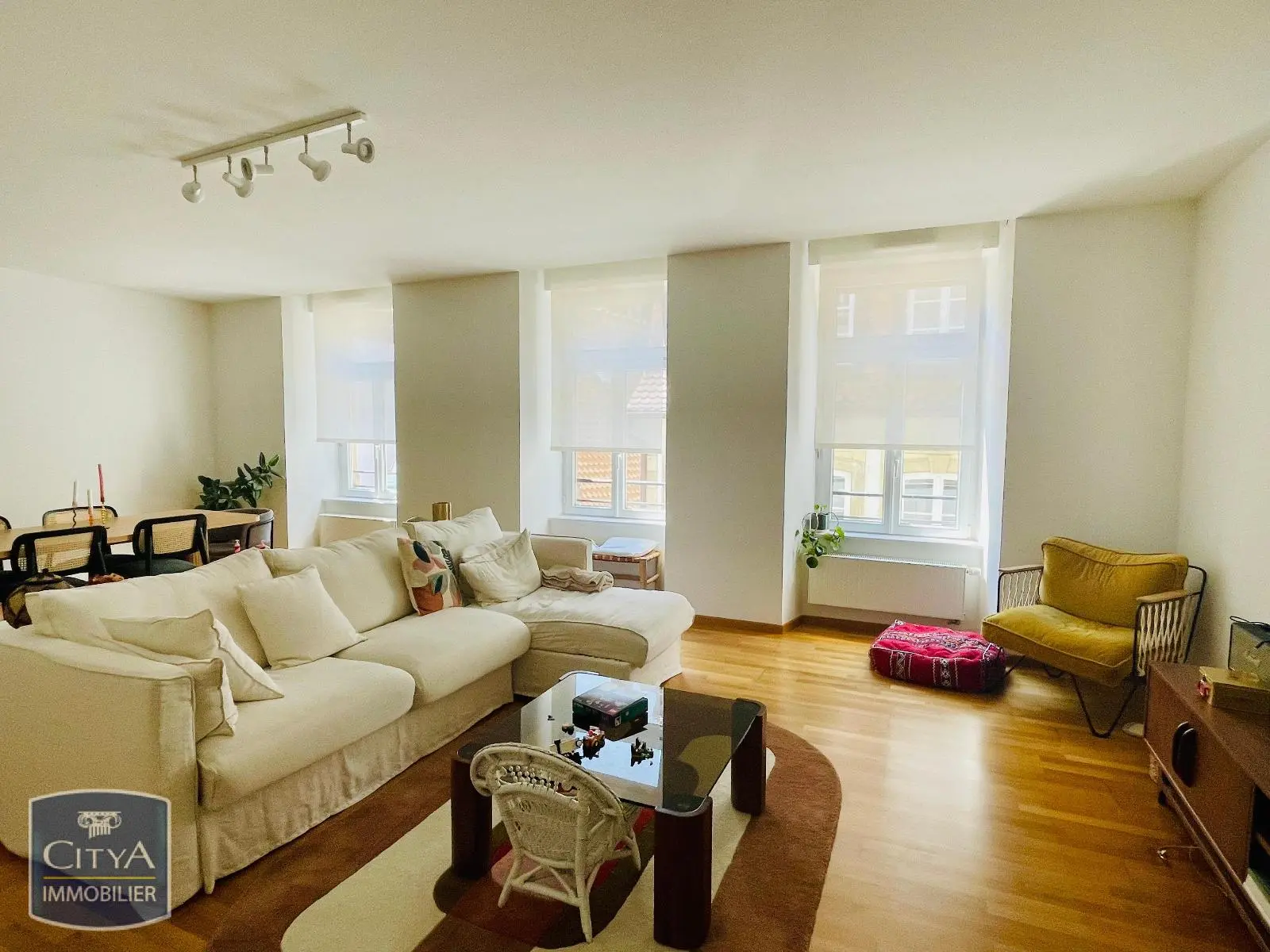 Photo 1 Appartement 4 pièces 98m²