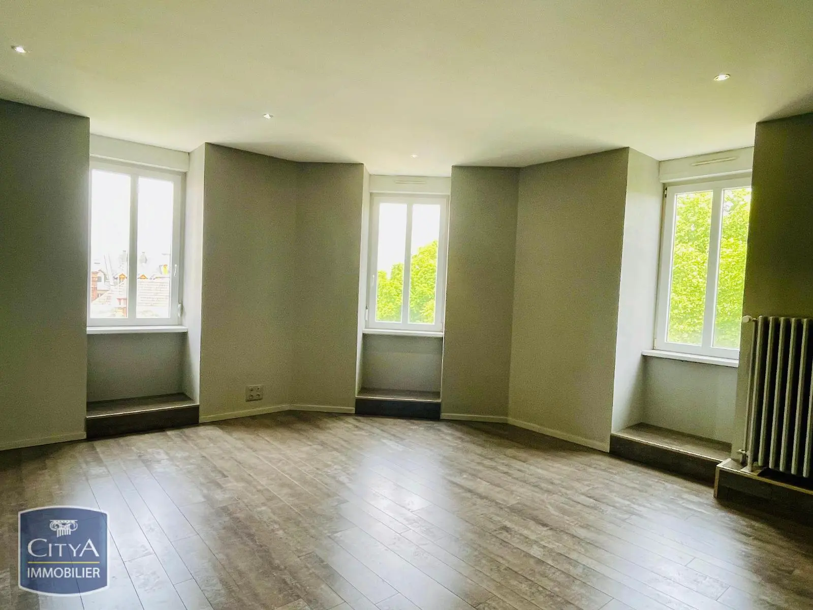 Photo 12 Appartement 6 pièces 149m²