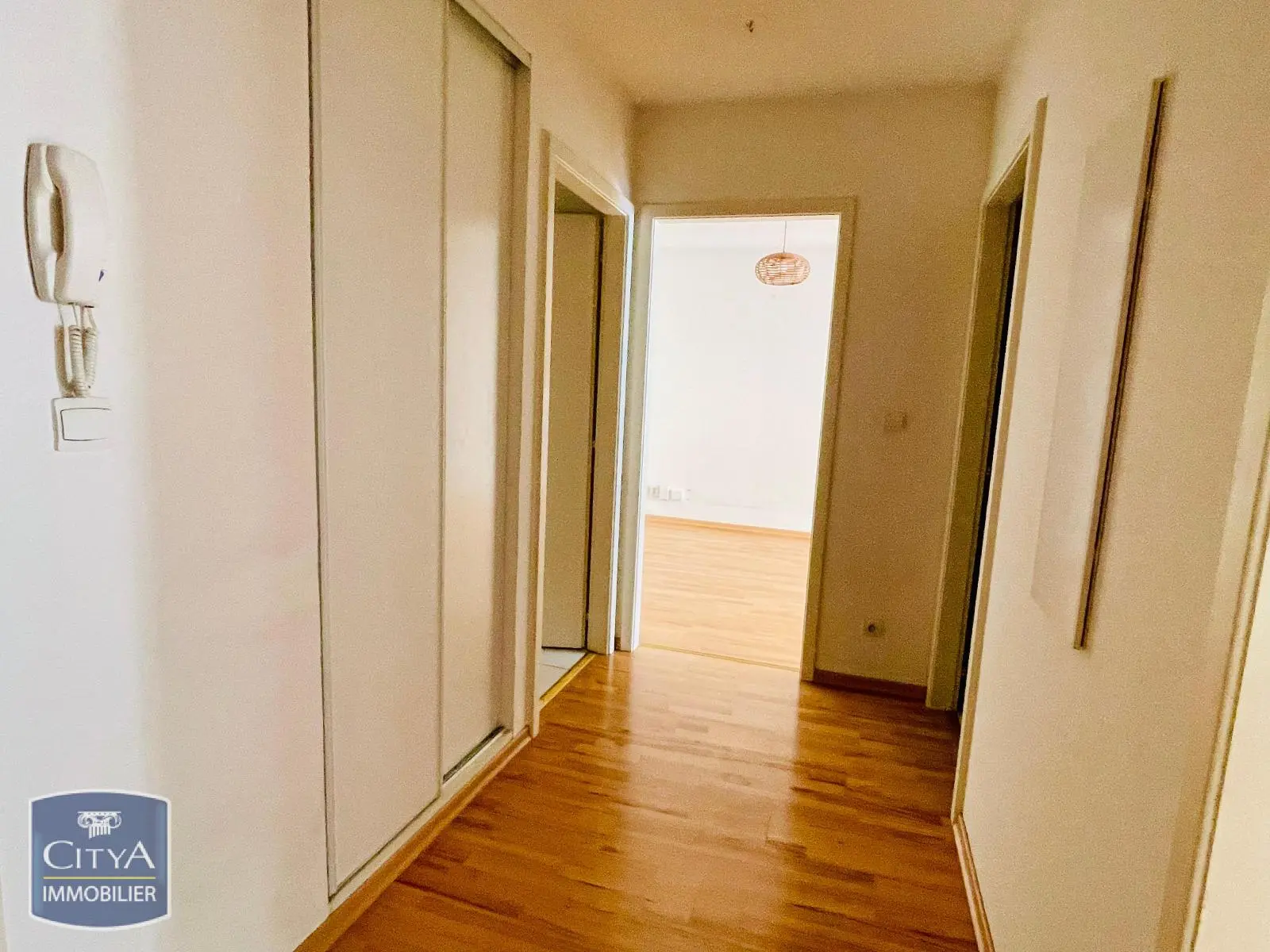 Photo 2 Appartement 2 pièces 51m²