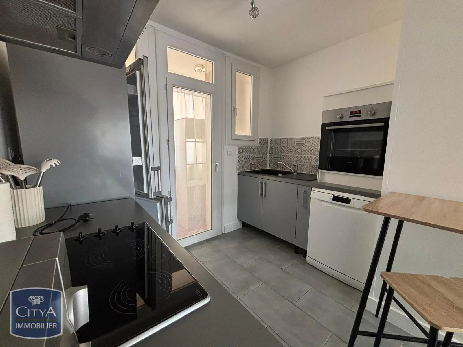 Photo 7 appartement Nîmes