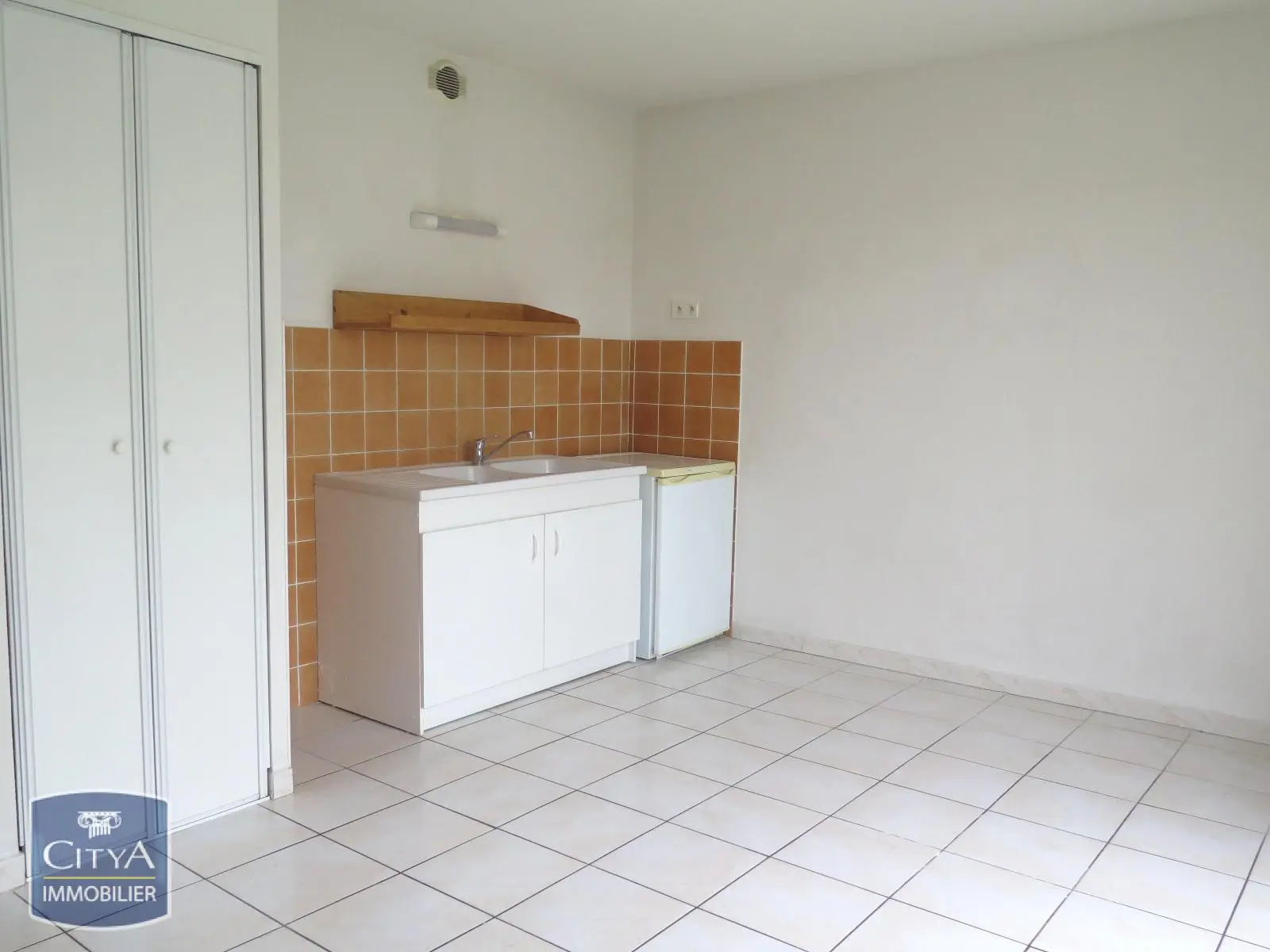 Photo 1 Appartement 1 pièce 22.15m²