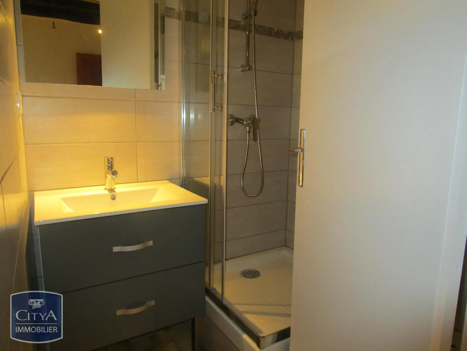 Photo 4 Appartement 1 pièce 16.24m²
