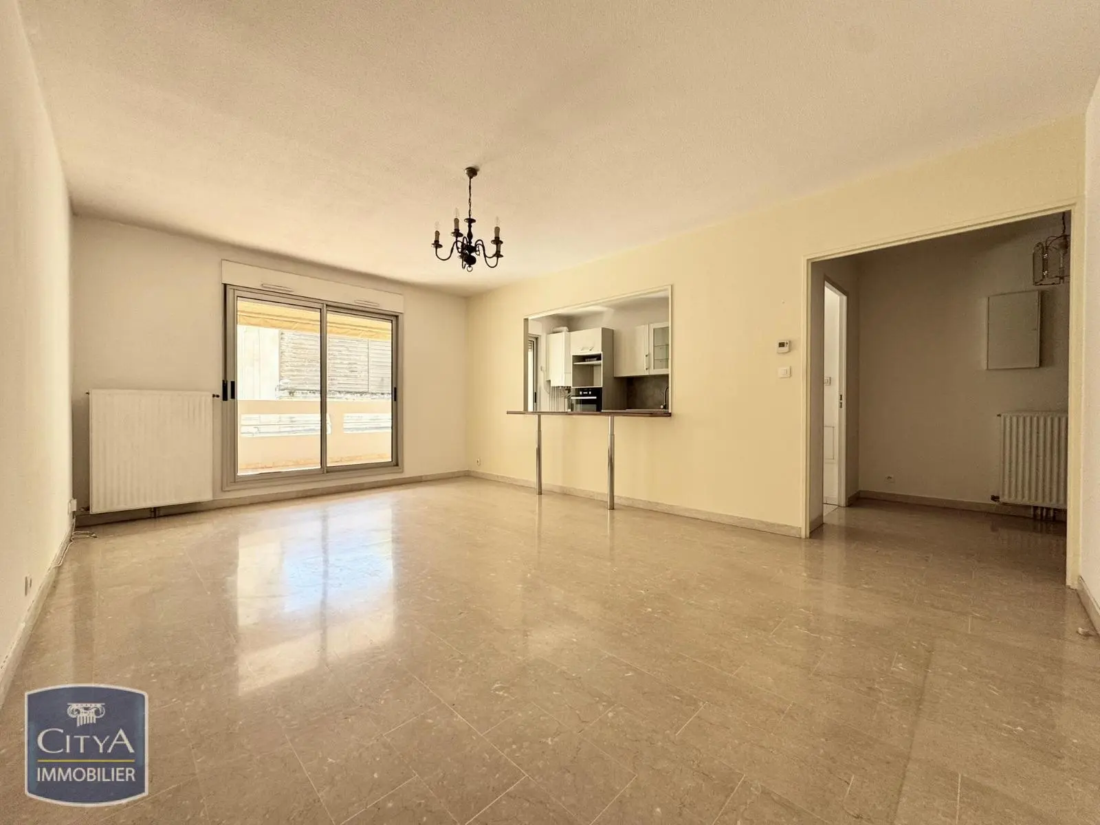 Photo 2 Appartement 4 pièces 81.56m²