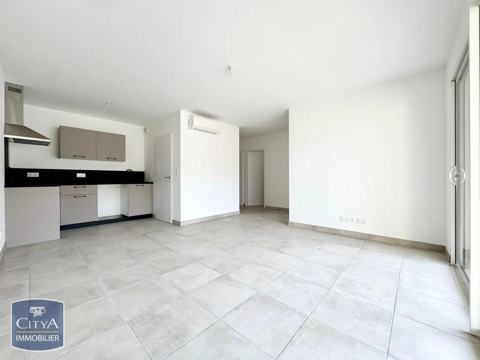 Photo 3 Appartement 2 pièces 48.36m²