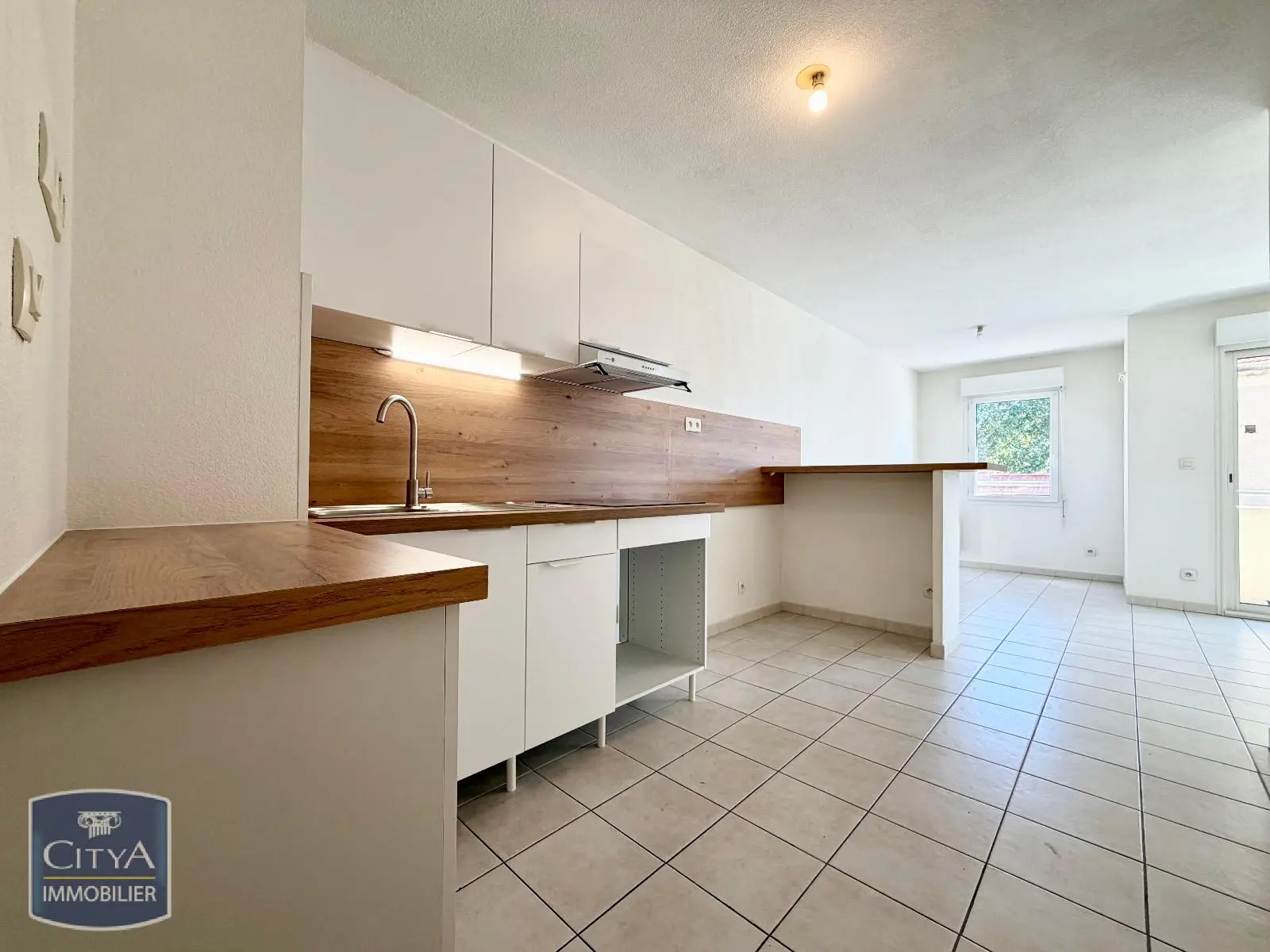 Photo 1 Appartement 1 pièce 46.9m²
