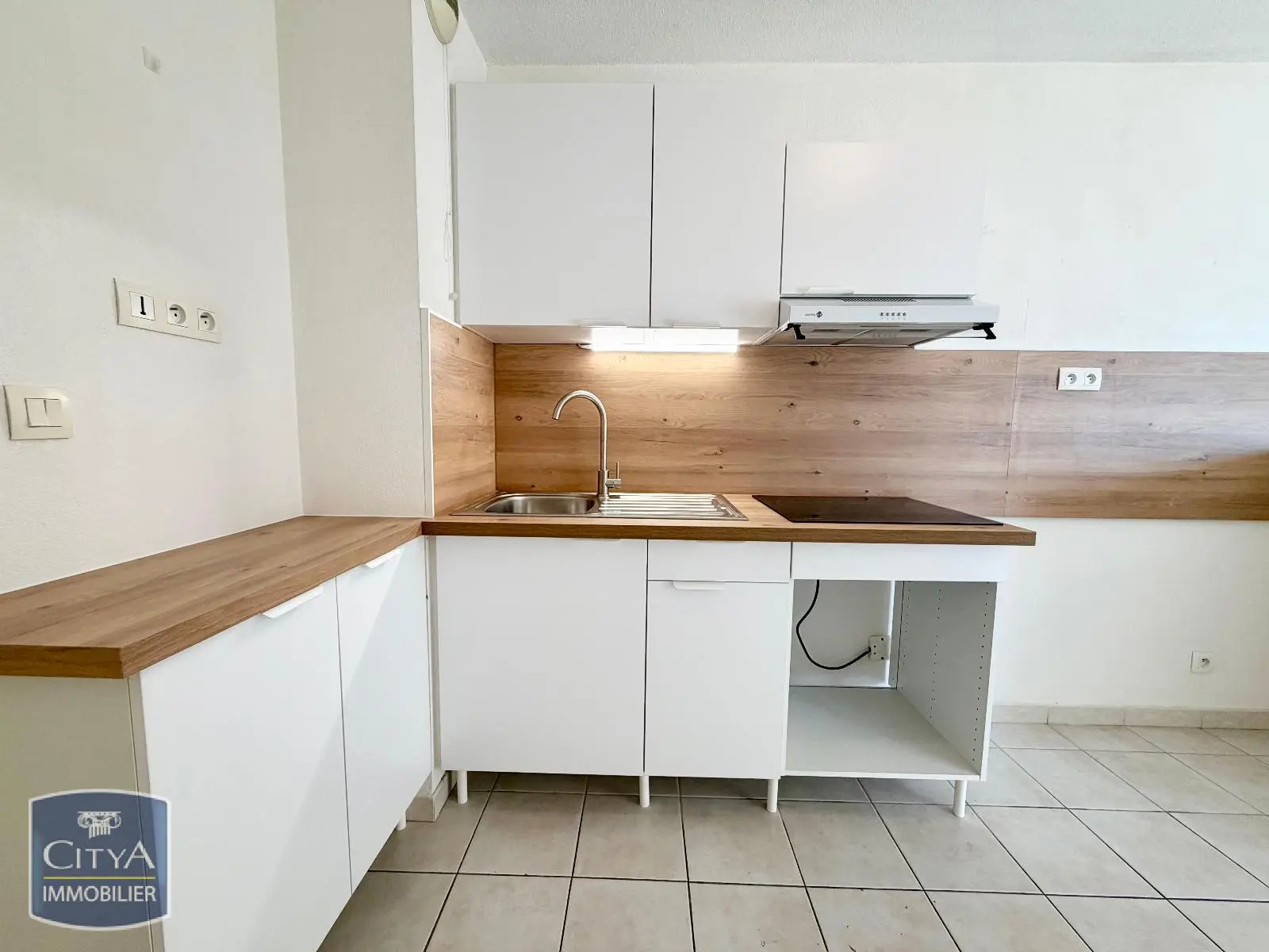 Photo 2 Appartement 1 pièce 46.9m²
