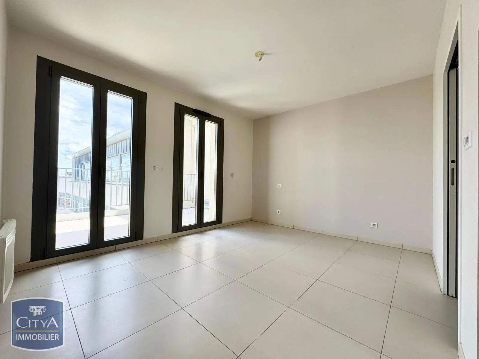 Photo 10 Appartement 4 pièces 96.16m²