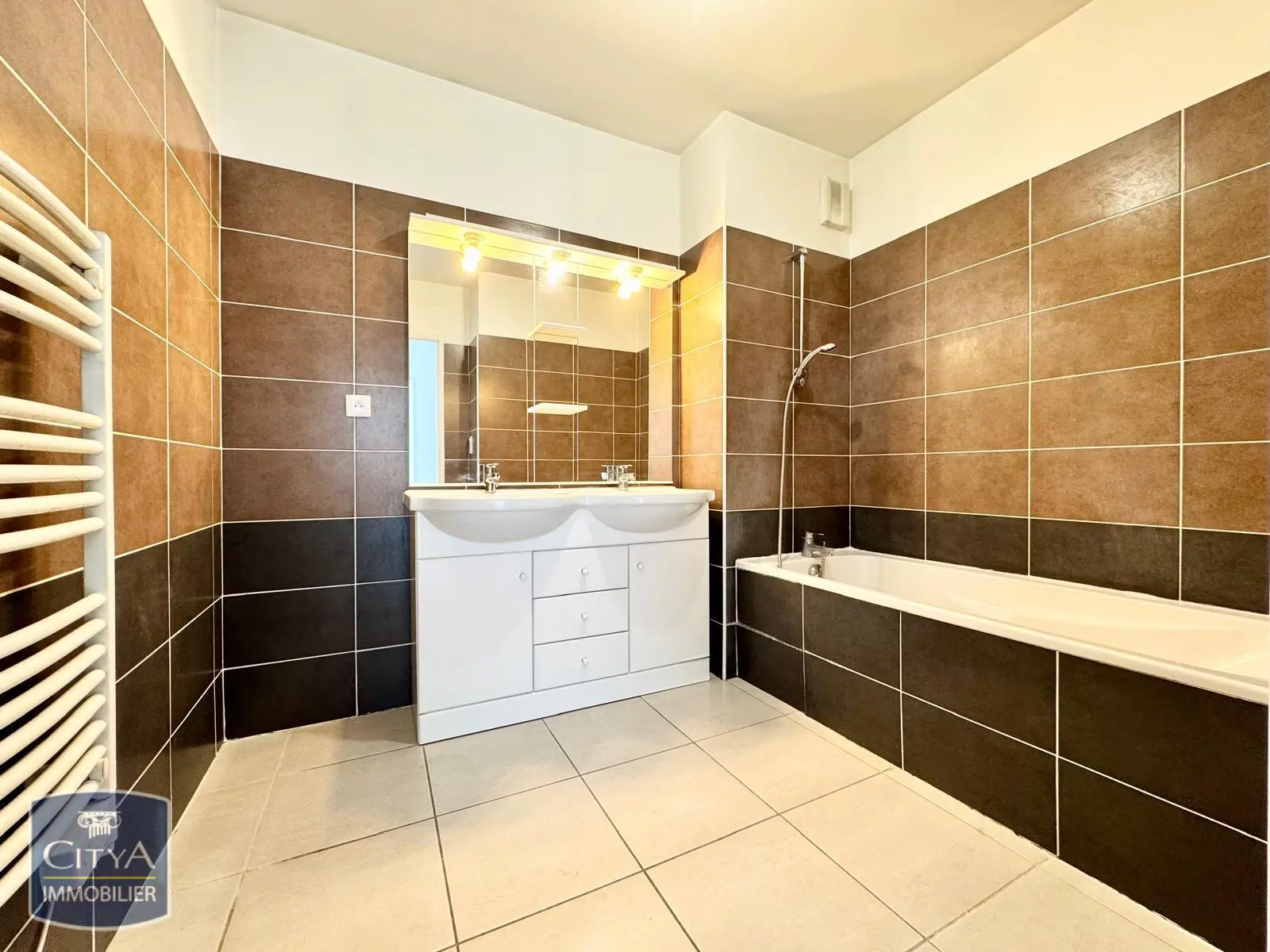 Photo 6 appartement Nîmes