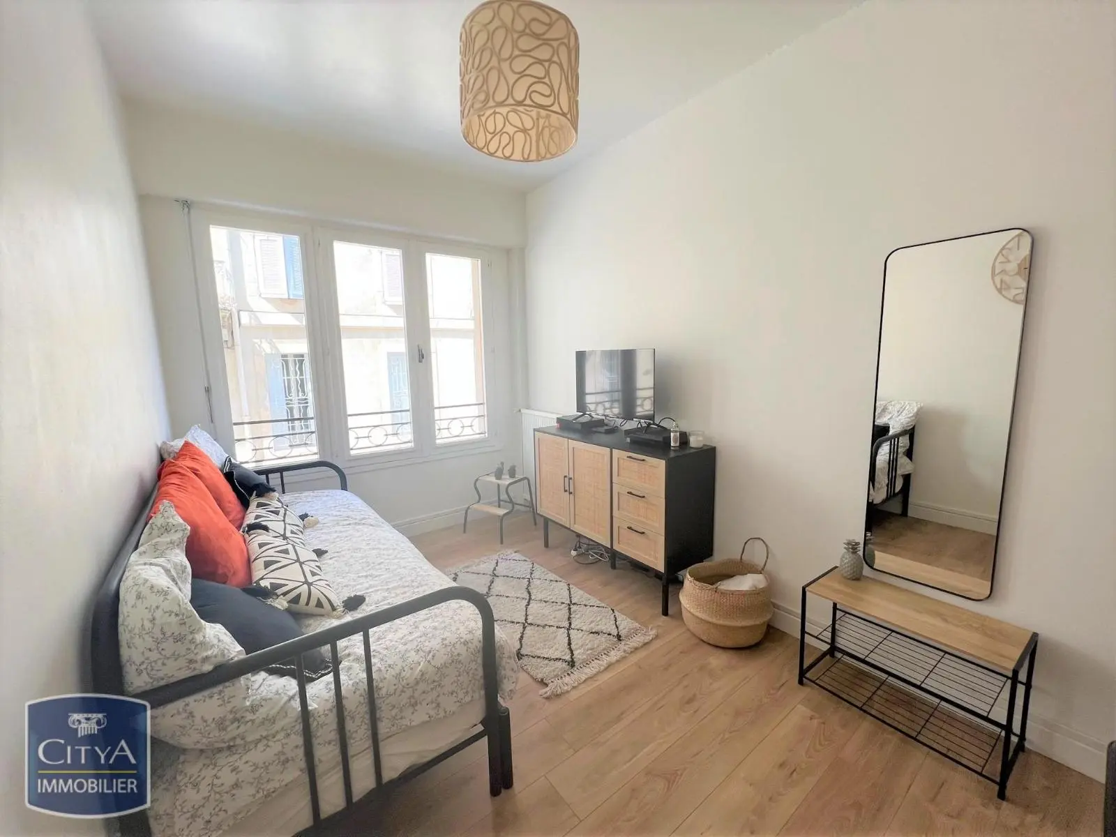 Photo 2 Appartement 1 pièce 15.65m²