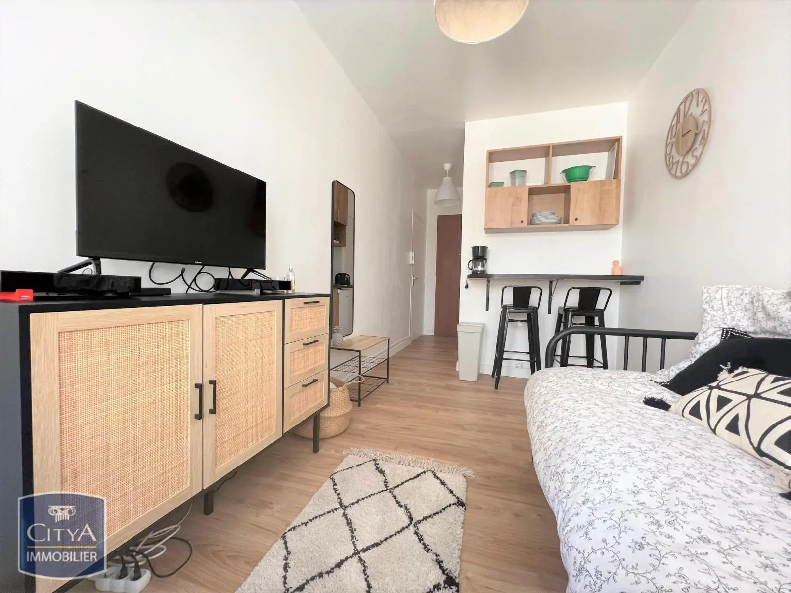 Photo 1 Appartement 1 pièce 15.65m²