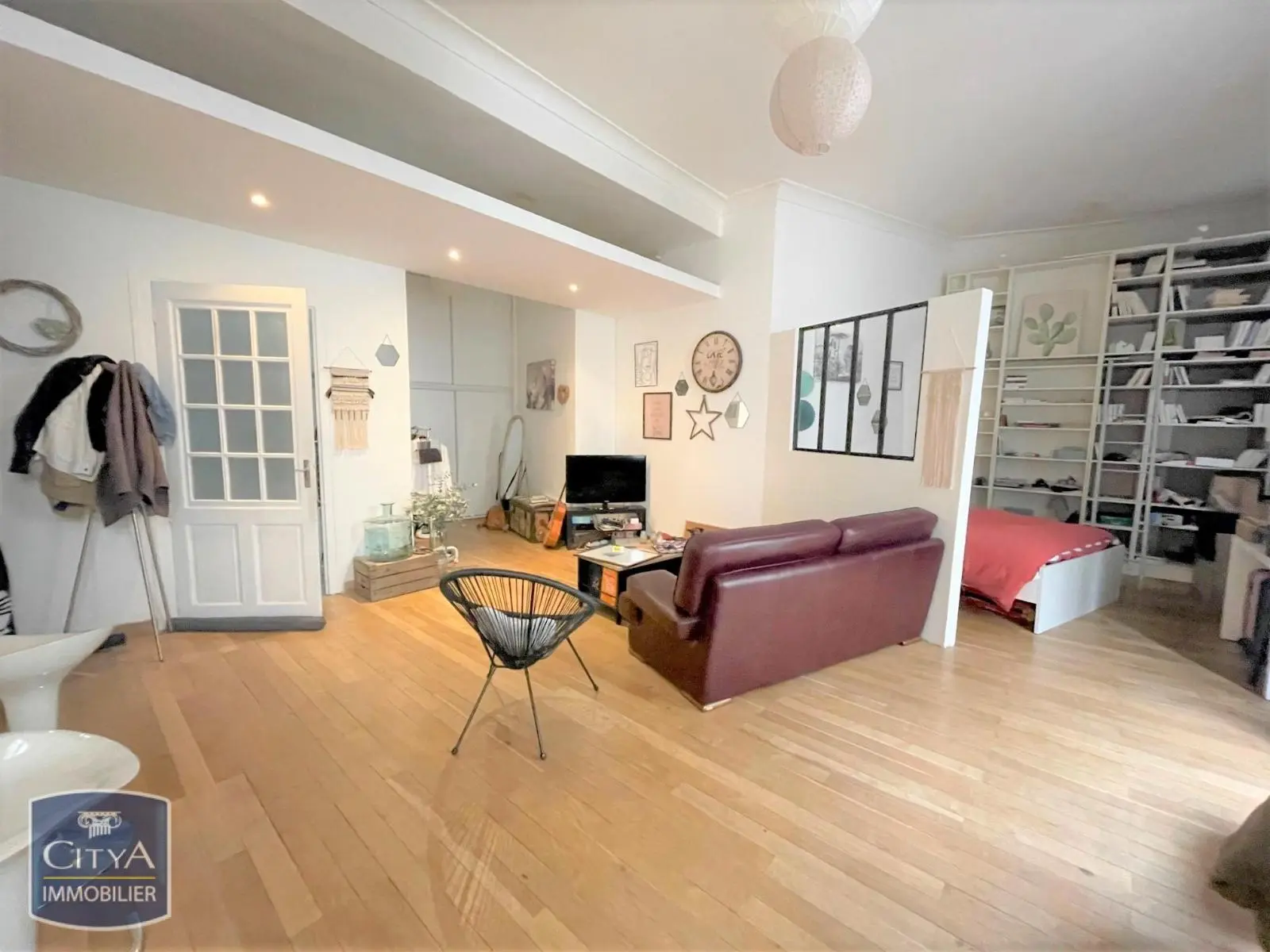 Photo 2 Appartement 1 pièce 62.88m²