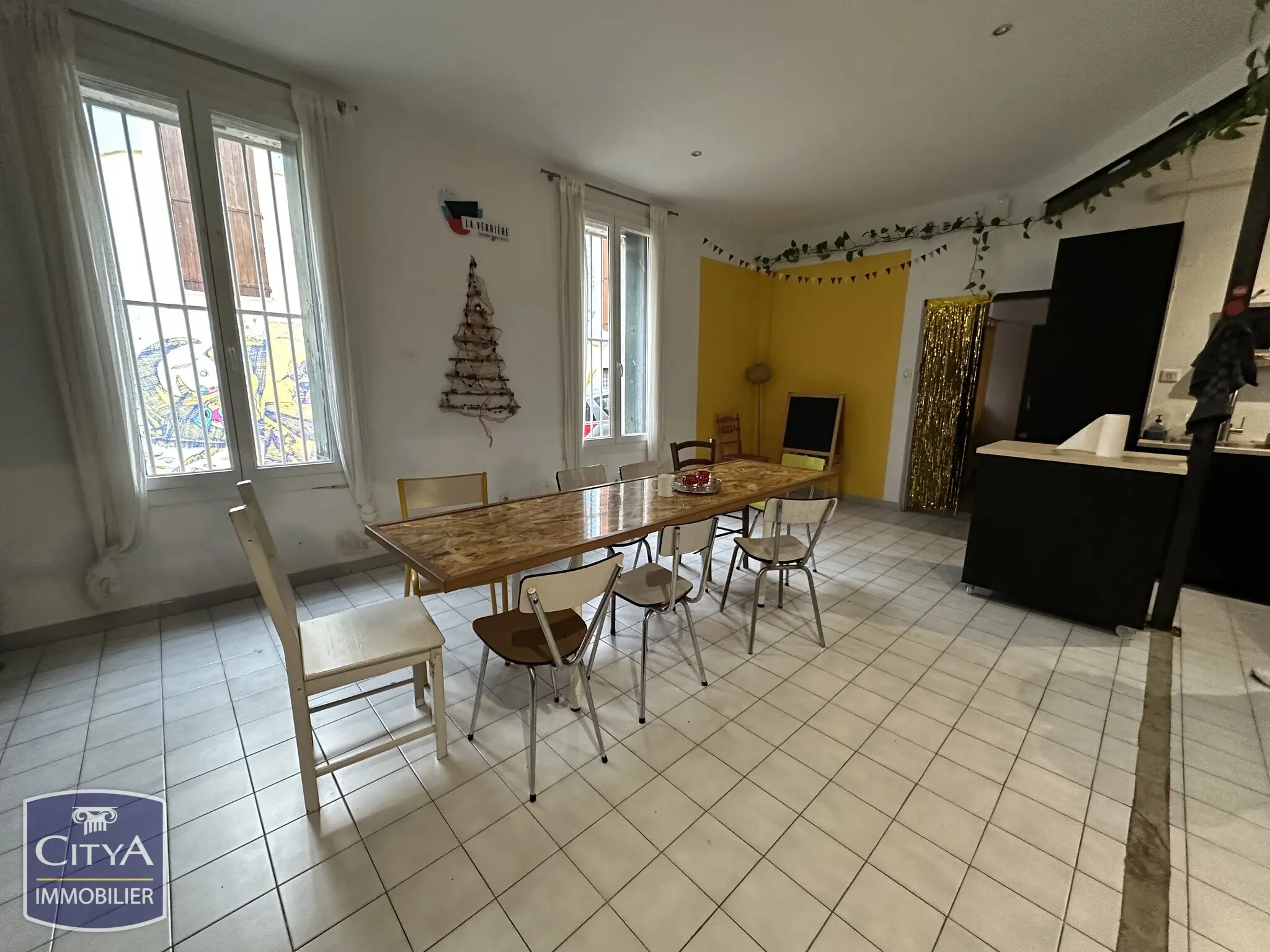 Photo 5 Immeuble 300m²