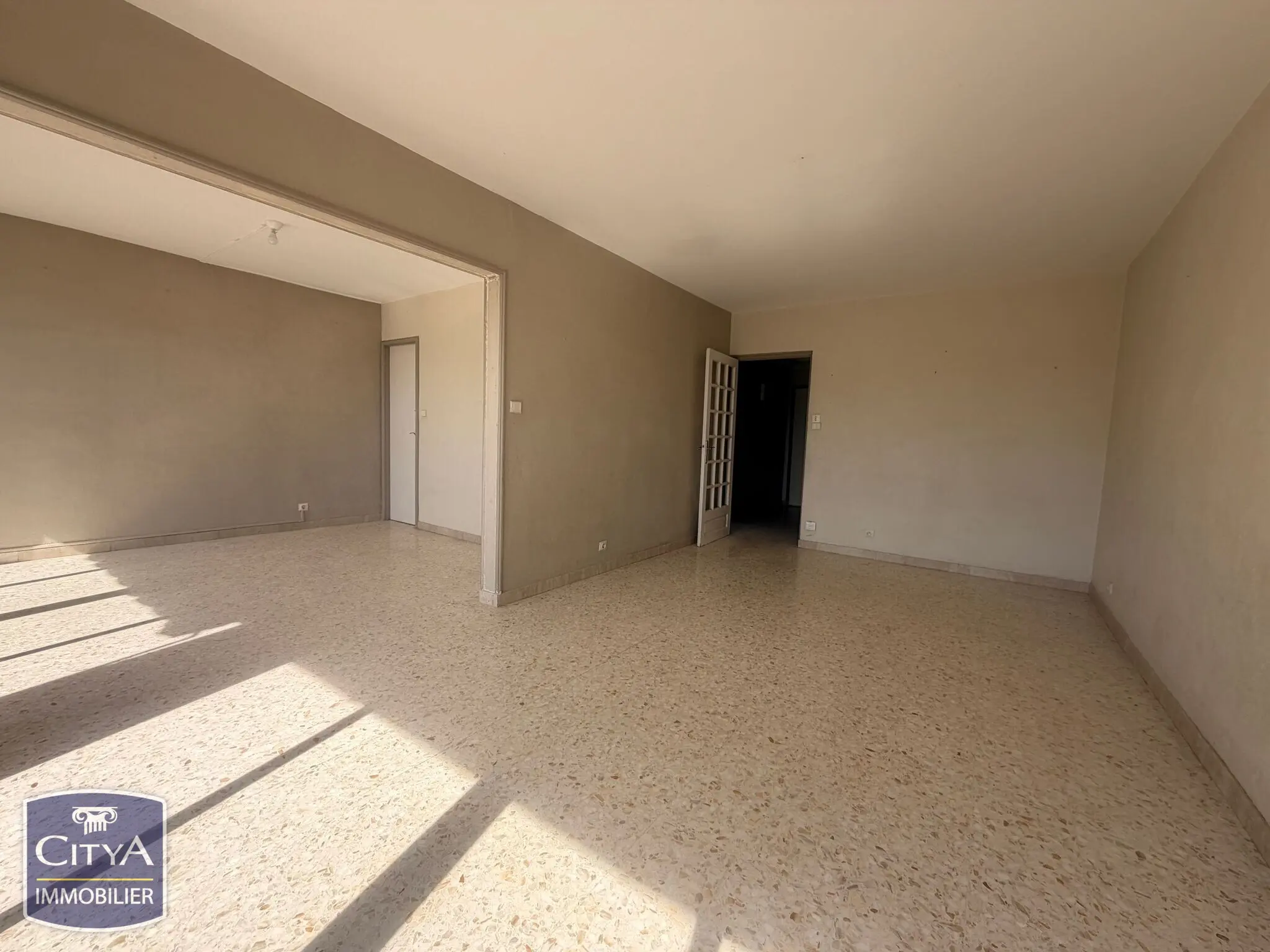 Photo 2 appartement Nîmes