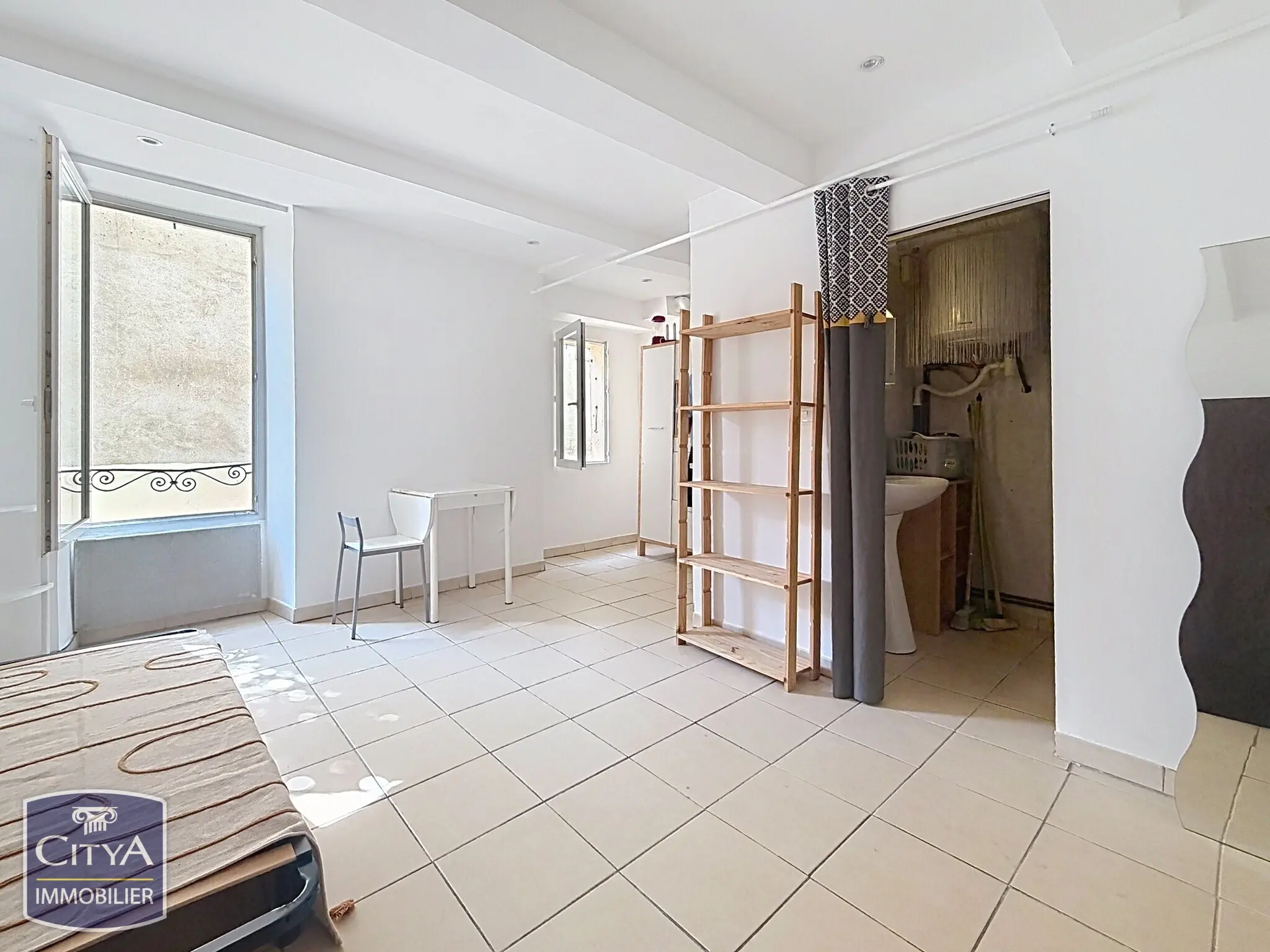 Photo 1 Appartement 1 pièce 19.47m²