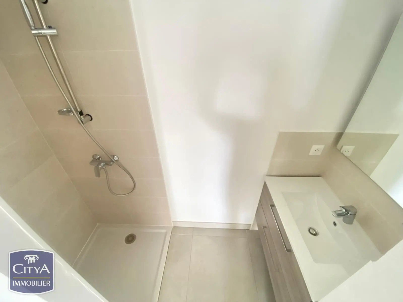 Photo 8 Appartement 4 pièces 96.5m²