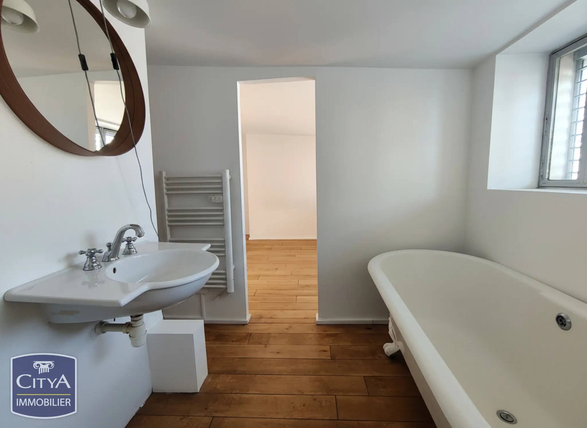 Photo 13 Appartement 3 pièces 154.12m²