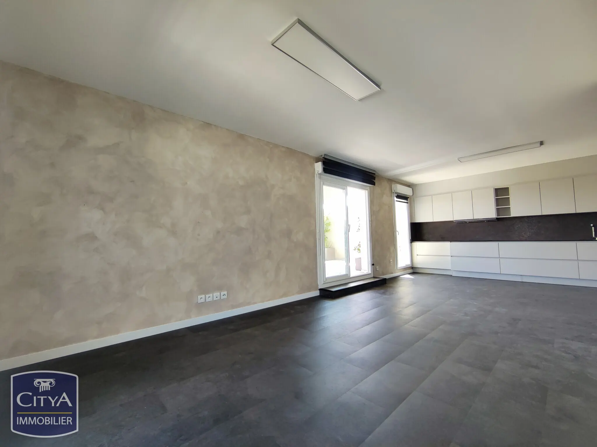 Photo 2 appartement Nîmes