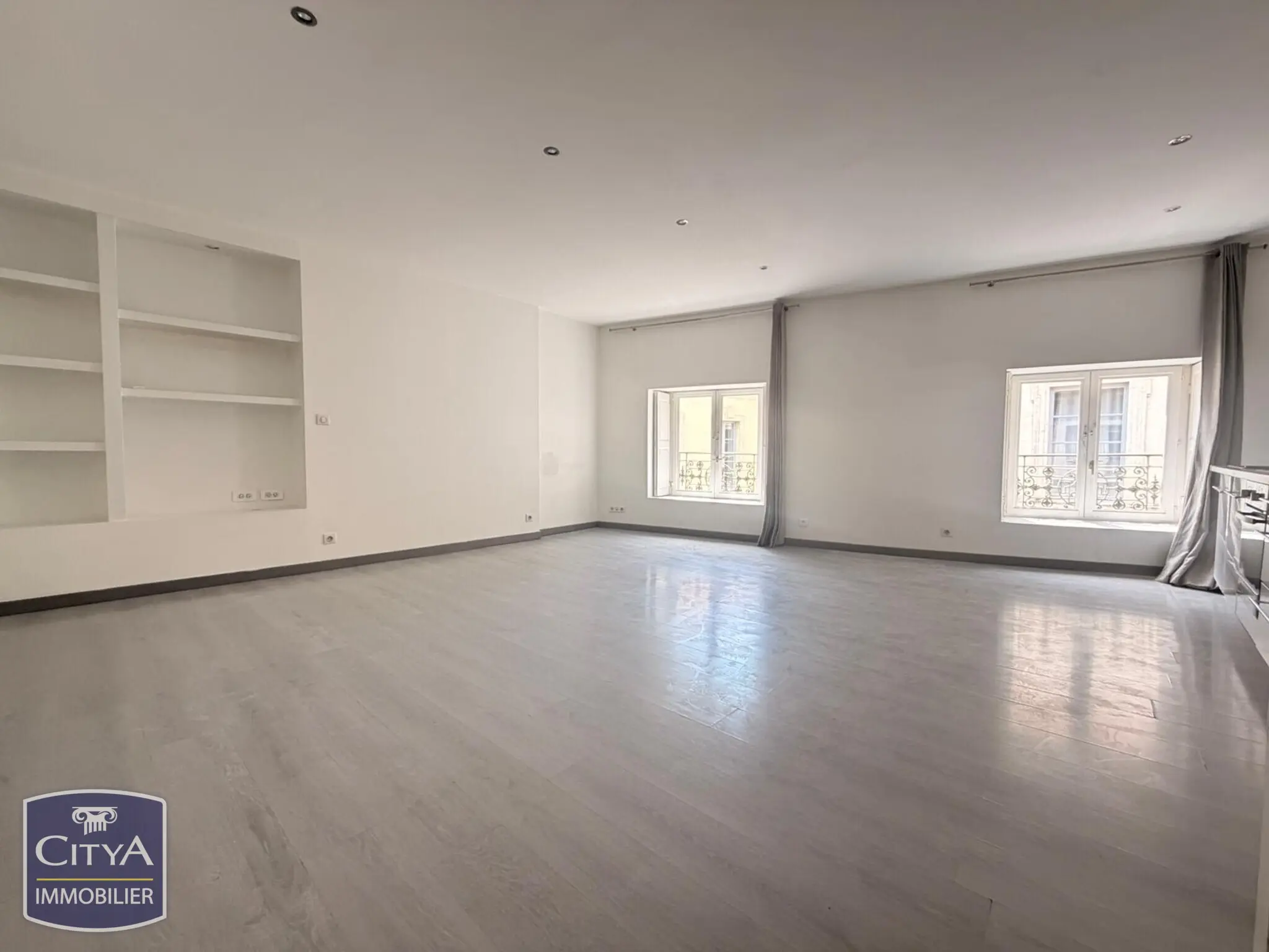 Photo 2 Appartement 2 pièces 61.7m²