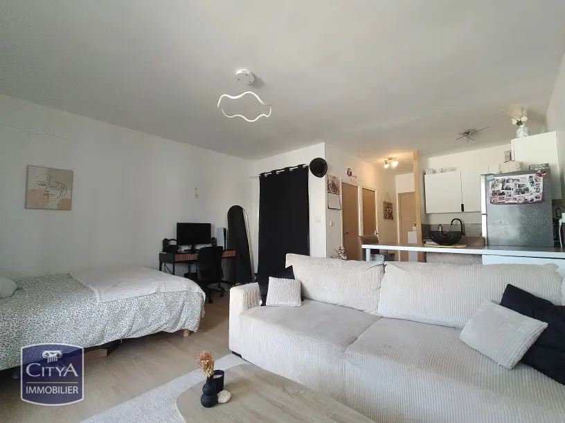 Photo 2 Appartement 1 pièce 34.88m²