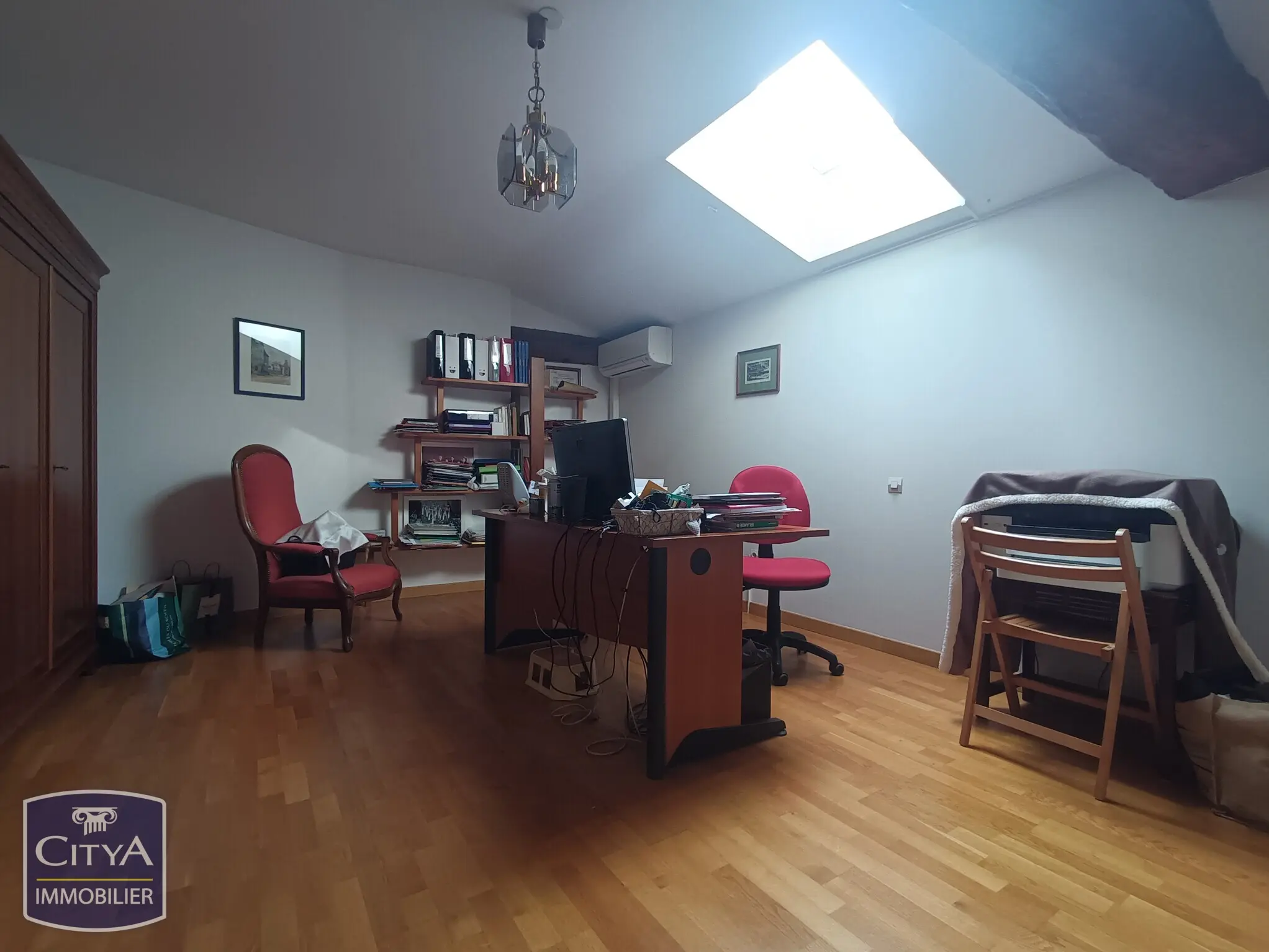 Photo 10 Appartement 6 pièces 242.79m²