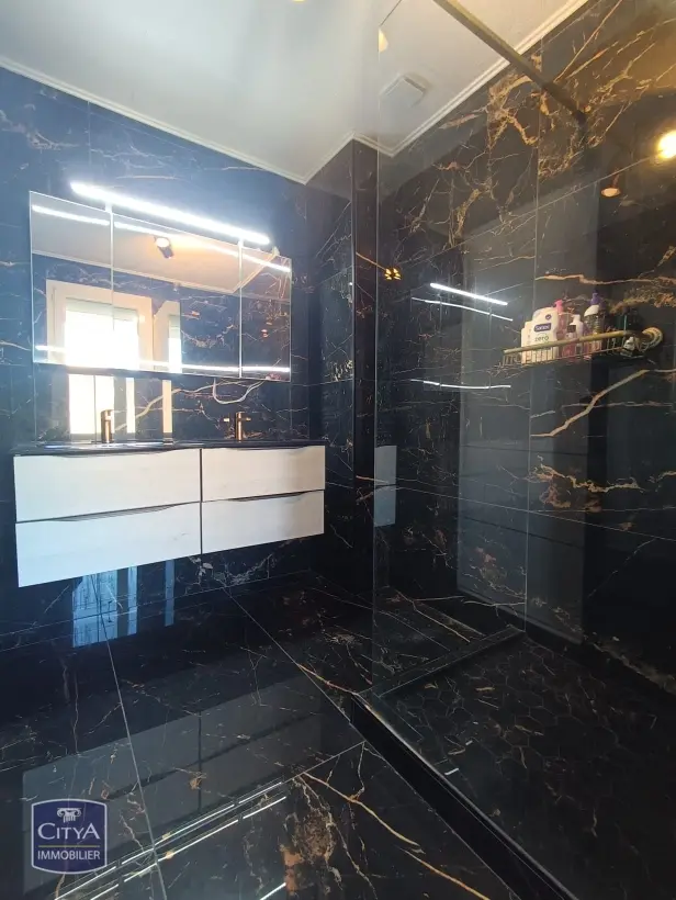 Photo 11 Maison 4 pièces 136m²