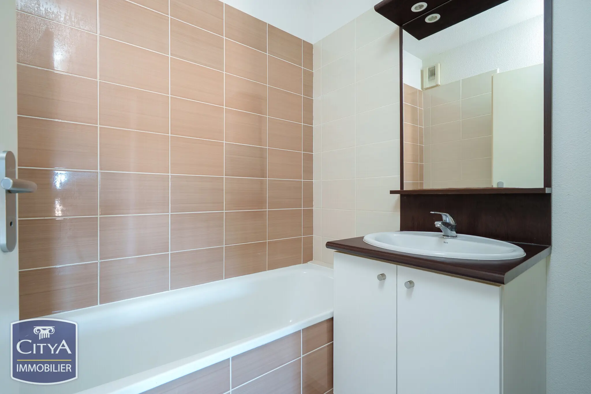 Photo 7 Appartement 2 pièces 49m²