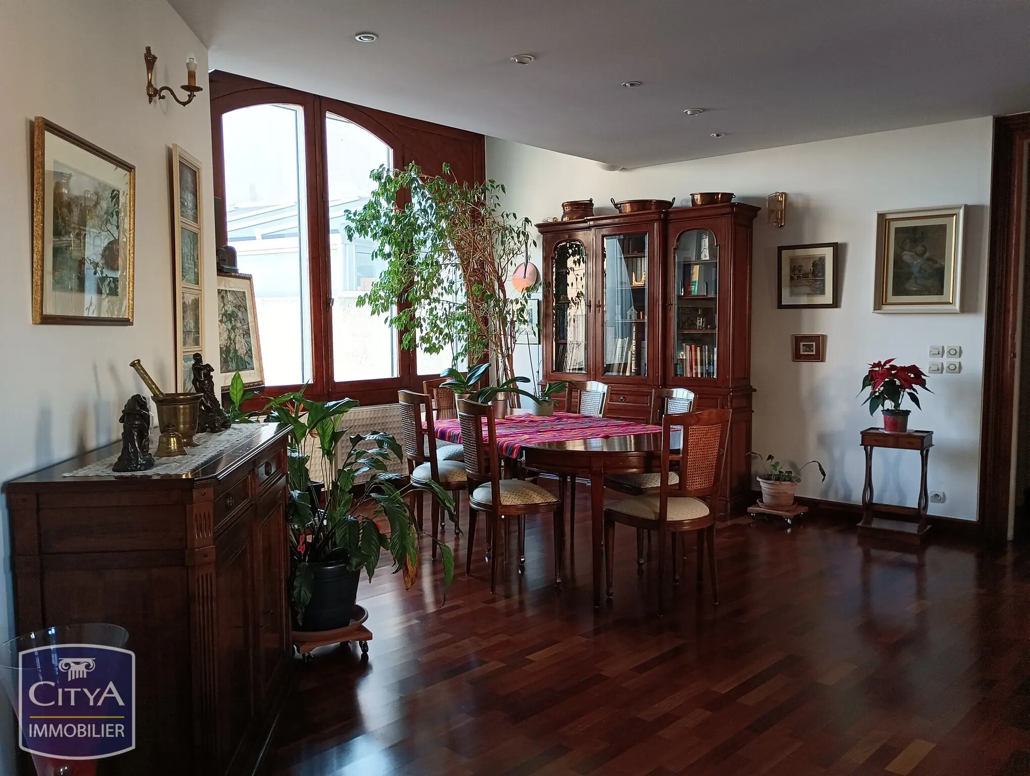 Photo 4 Appartement 6 pièces 242.79m²