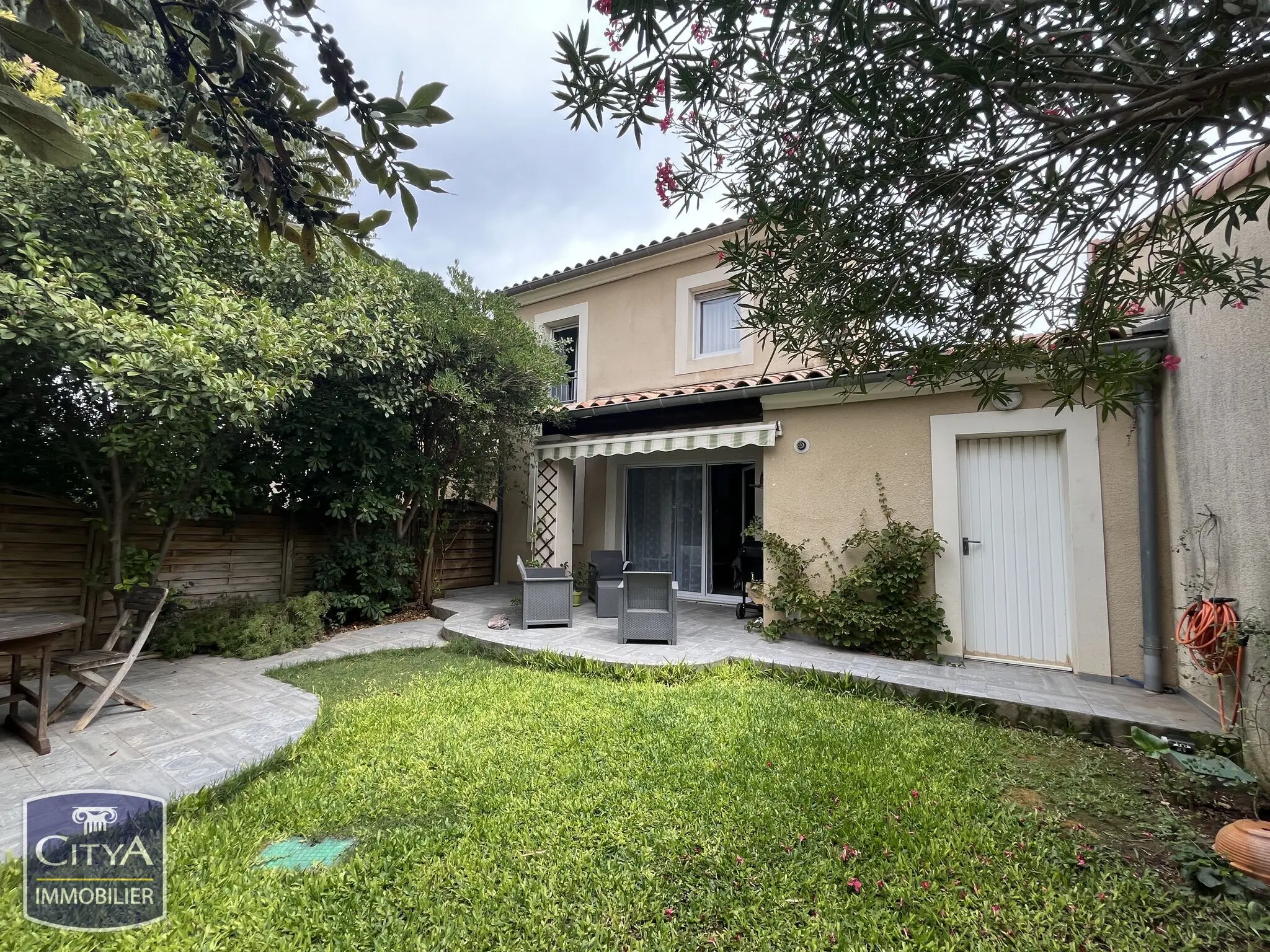 Photo 1 Maison 4 pièces 90m²