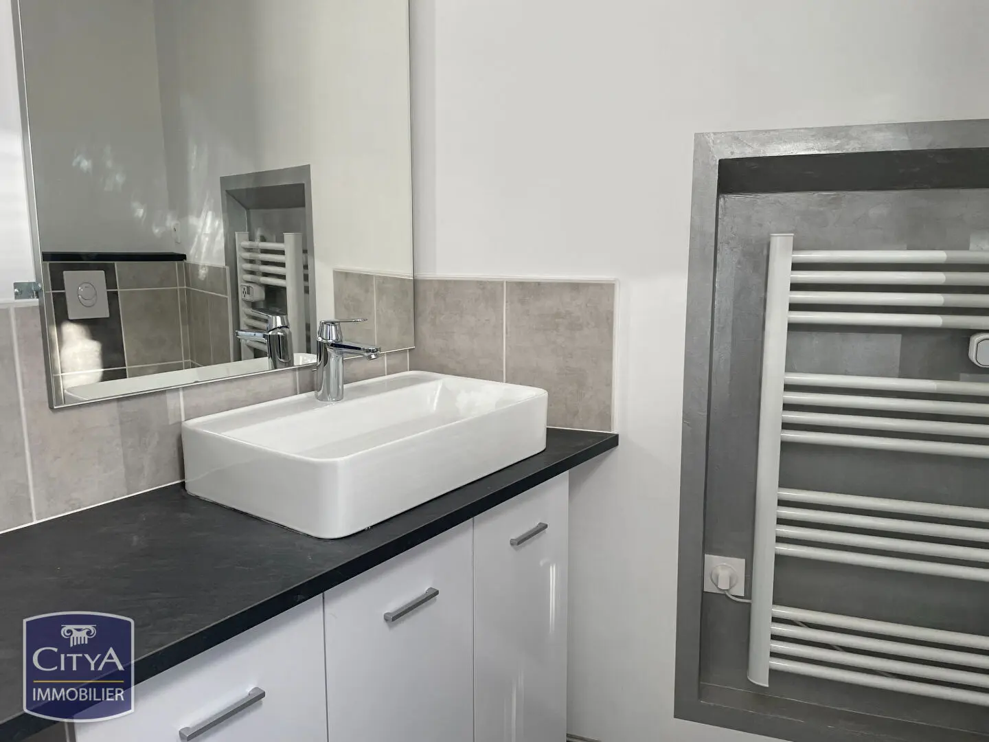 Photo 8 Appartement 1 pièce 27.49m²