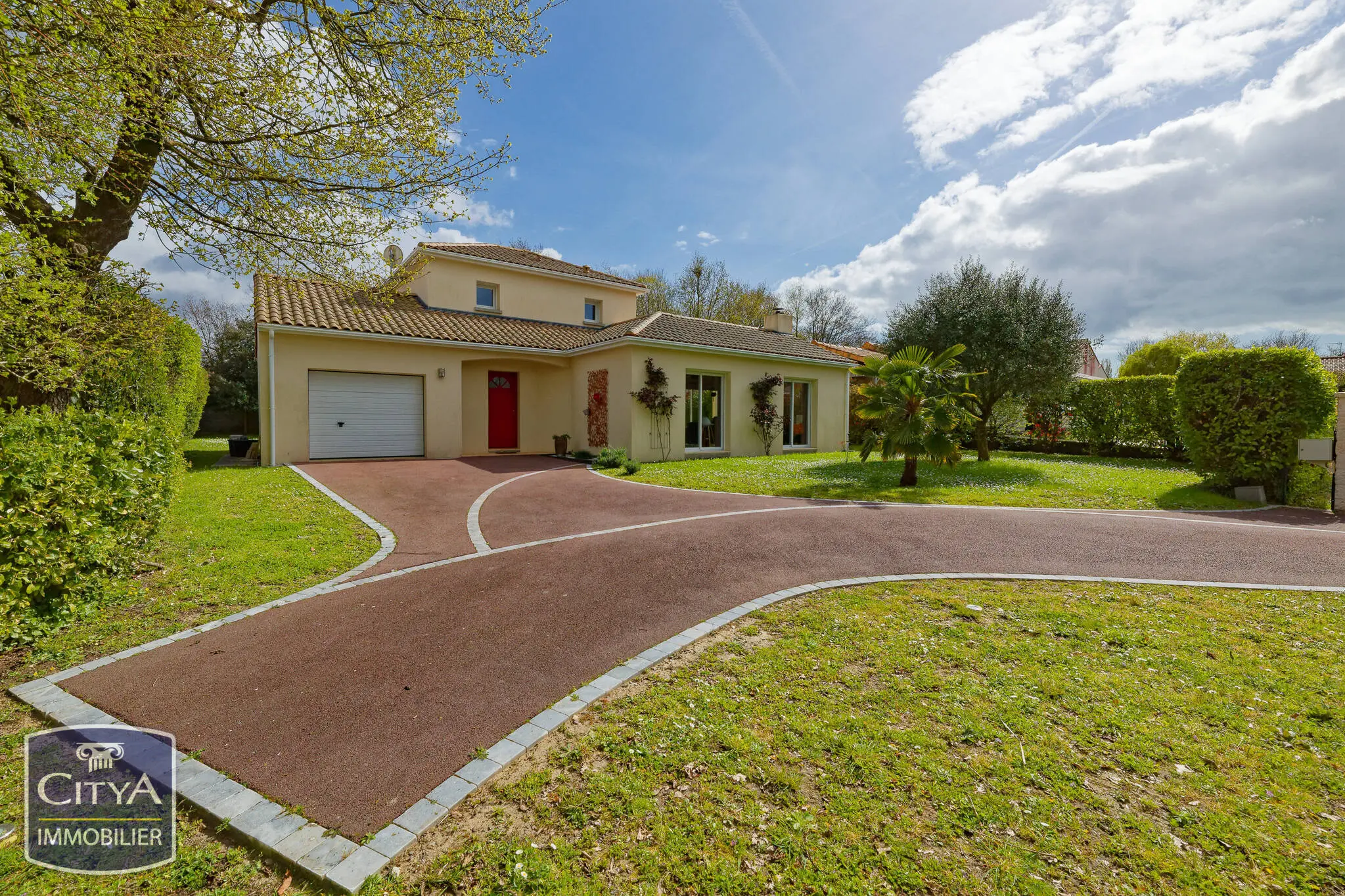 Photo 1 Maison 5 pièces 125.57m²