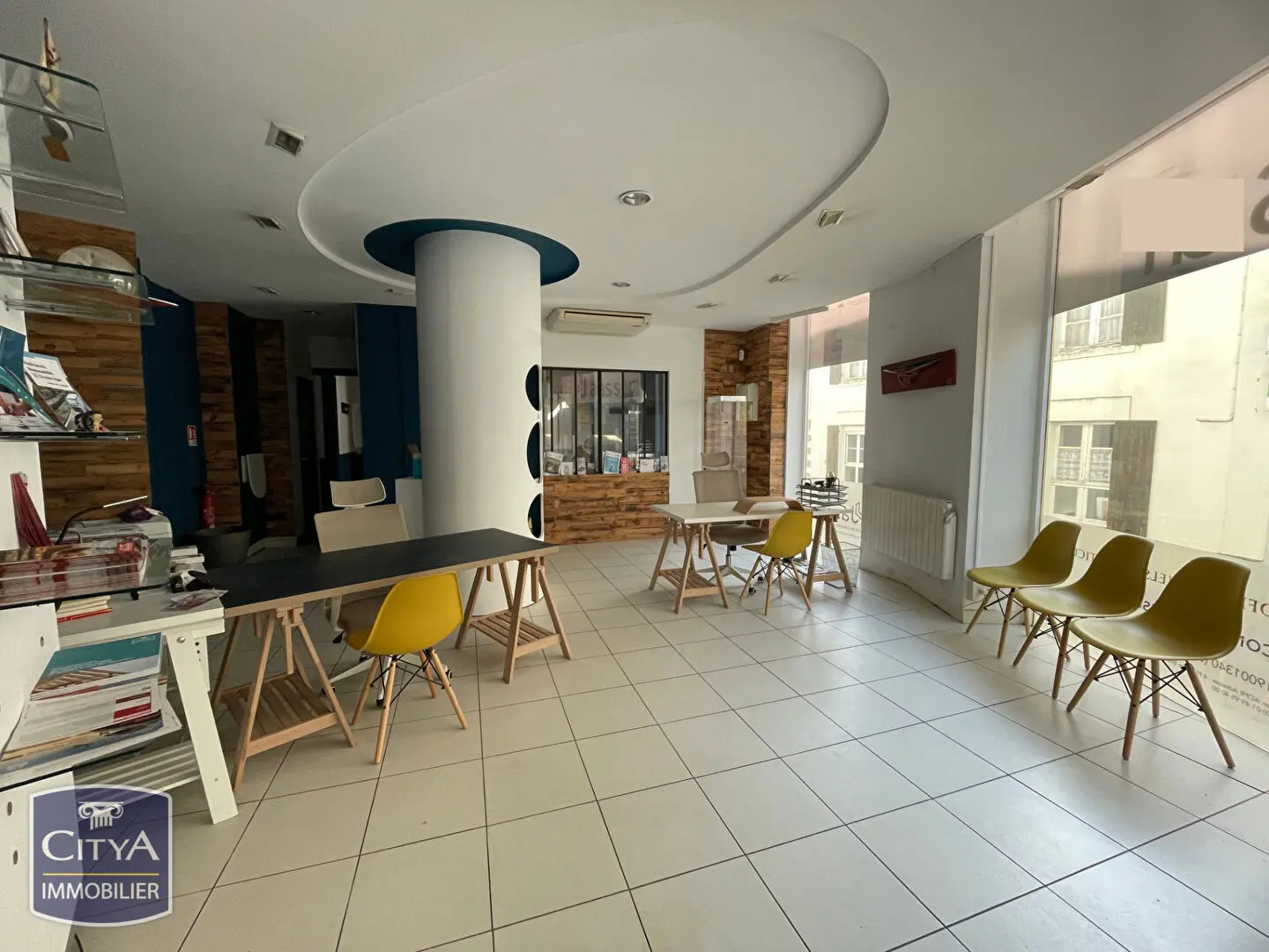 Photo 3 Local Commercial 86.35m²