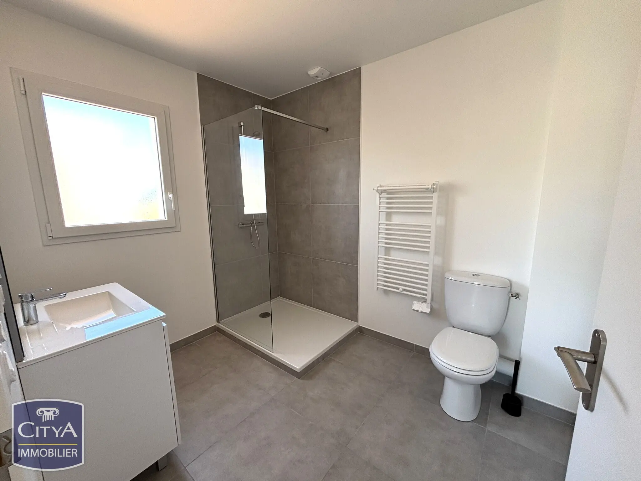 Photo 15 Maison 5 pièces 93.96m²