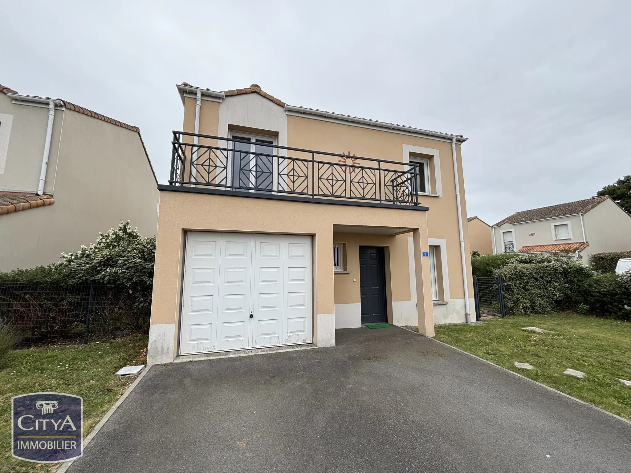 Photo 1 Maison 5 pièces 102.35m²