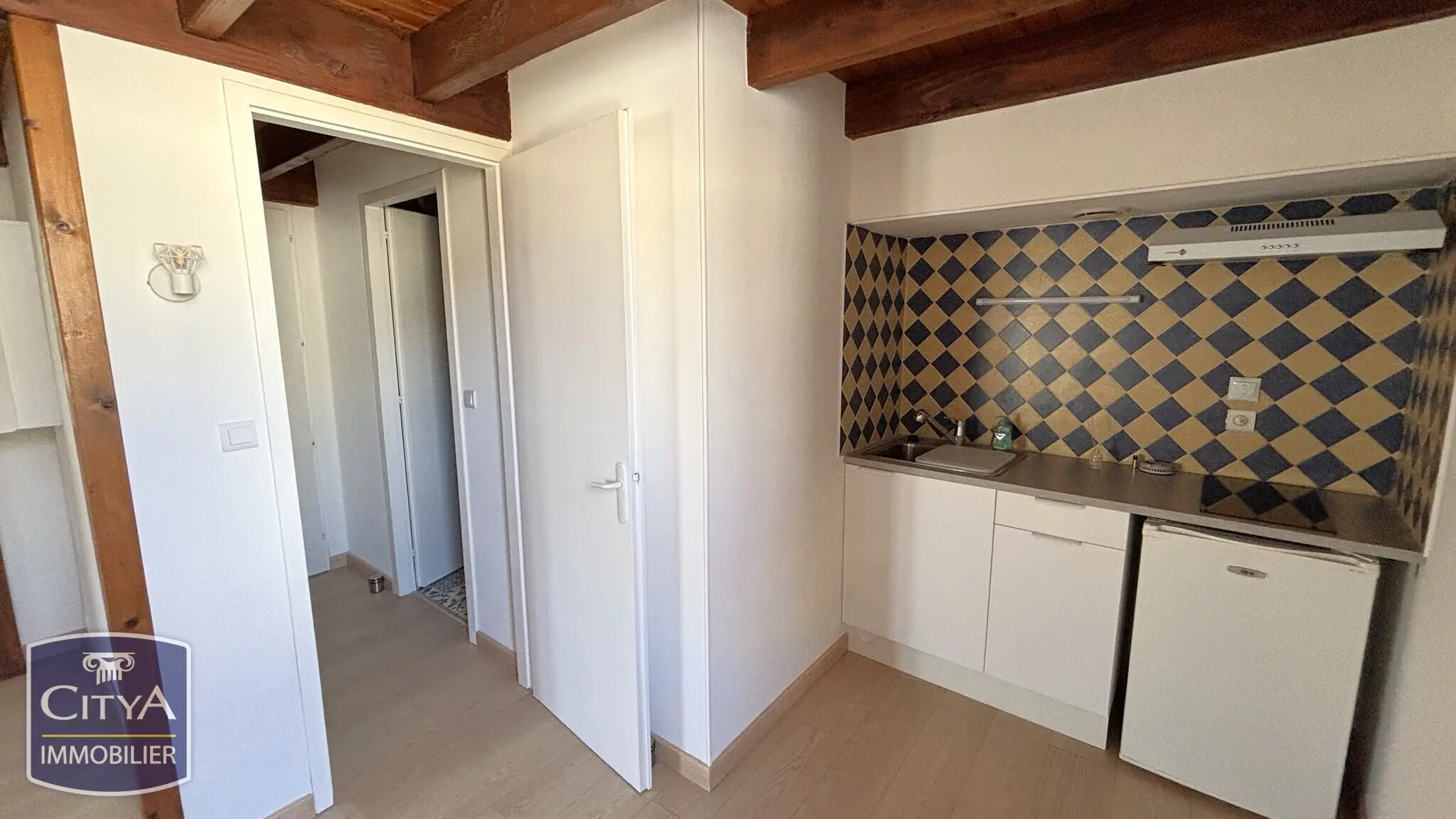 Photo 3 Appartement 1 pièce 23.47m²
