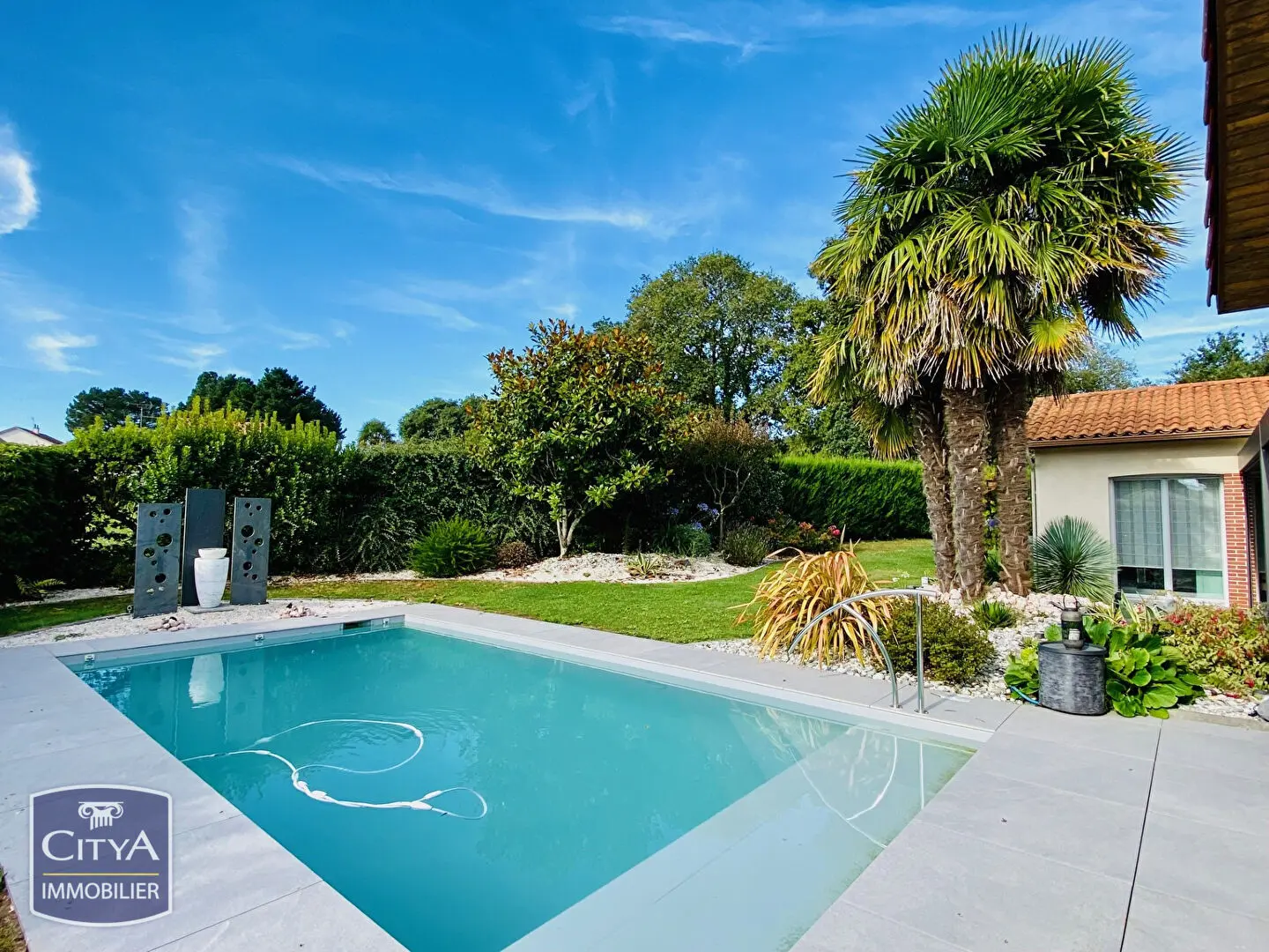 Photo 2 Maison 8 pièces 186m²