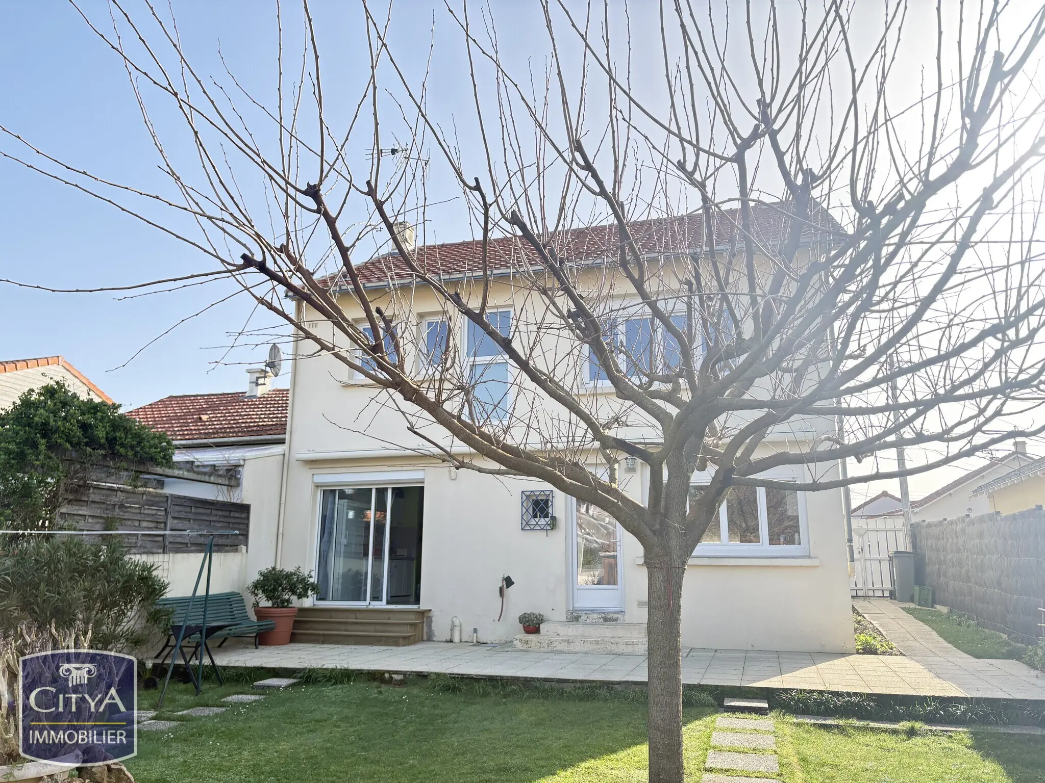 Photo 1 Maison 4 pièces 114.15m²