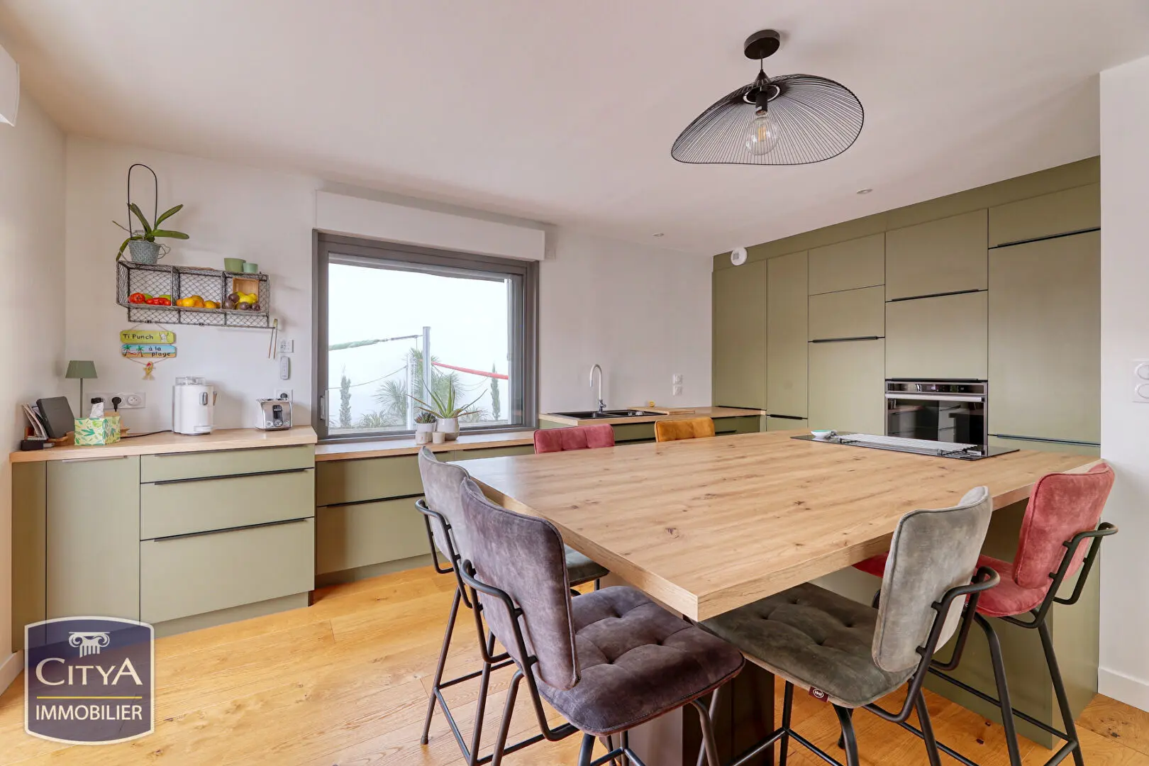 Photo 3 Maison 8 pièces 180m²