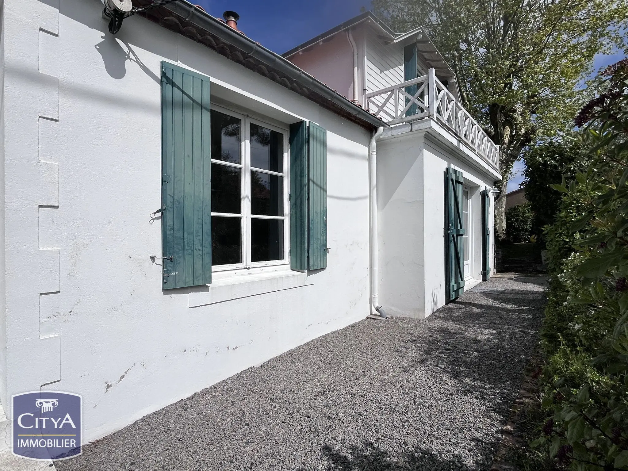 Photo 2 Maison 8 pièces 160m²